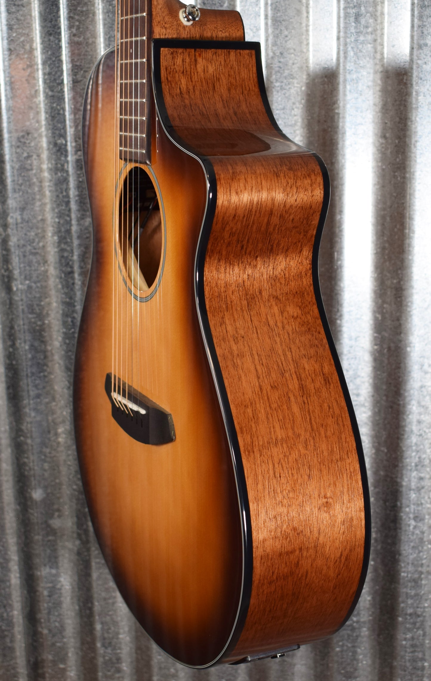 Breedlove Discovery Concert CE Sunburst Sitka Acoustic Electric Guitar Blem #0677