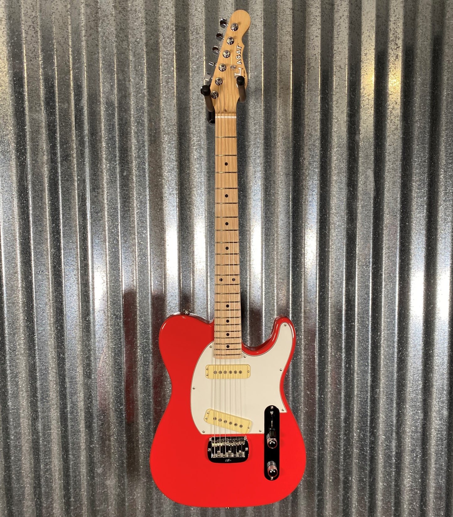 G&L USA ASAT Special Fullerton Red Guitar & Bag #2025 Used