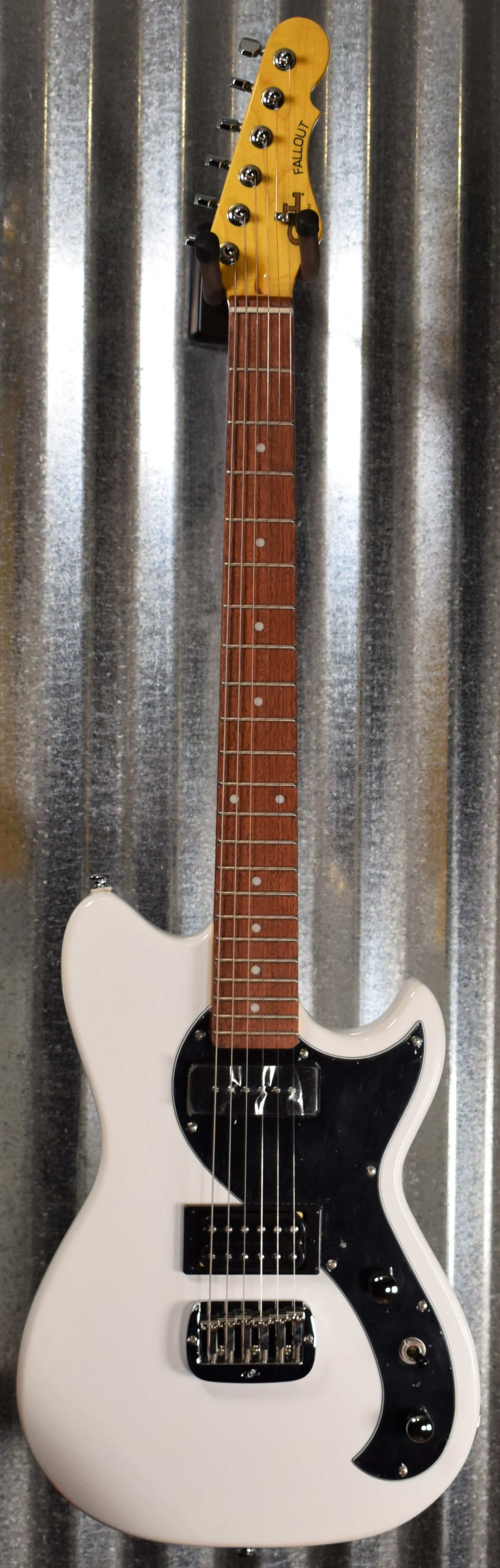 G&L Tribute Fallout Gloss White Guitar #5229 Demo