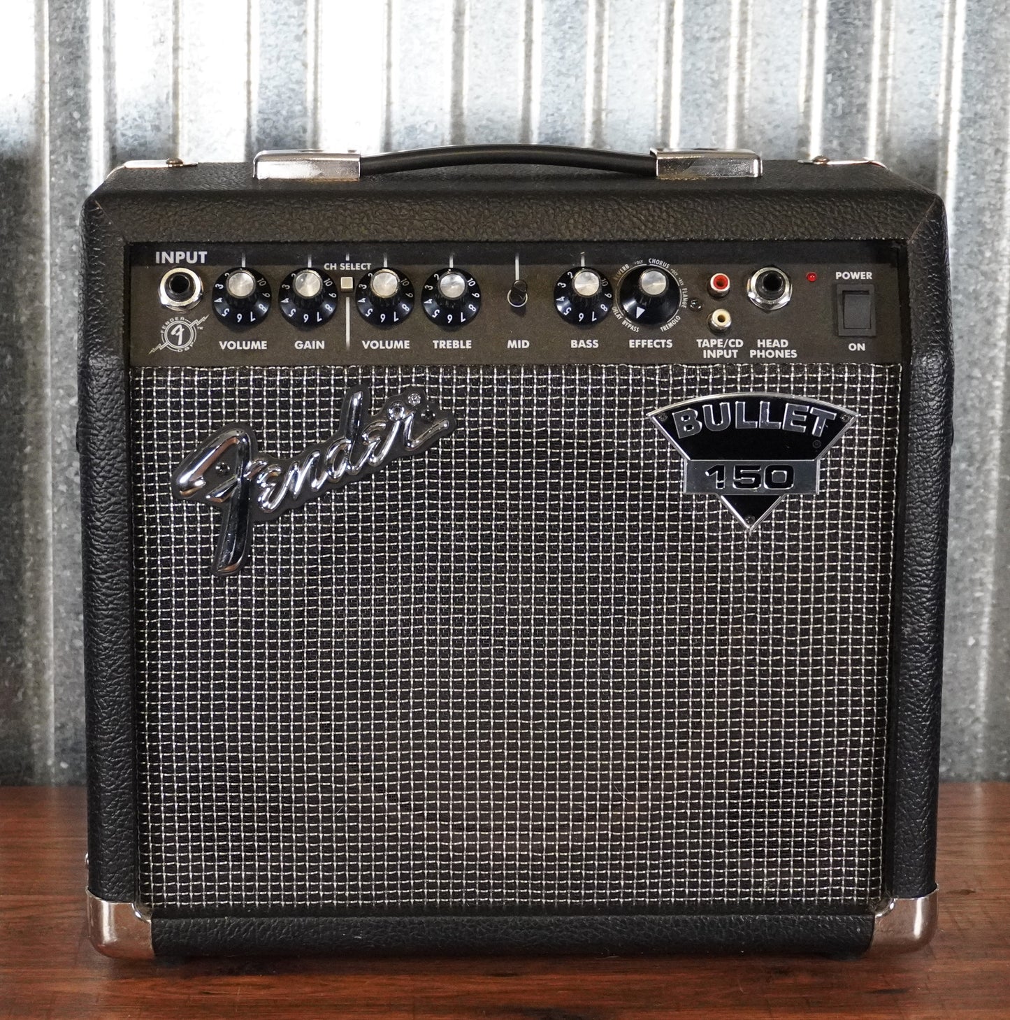 Fender Dyna-Touch III Bullet 150 Two Channel 1x8" Guitar Combo Amplifier Used