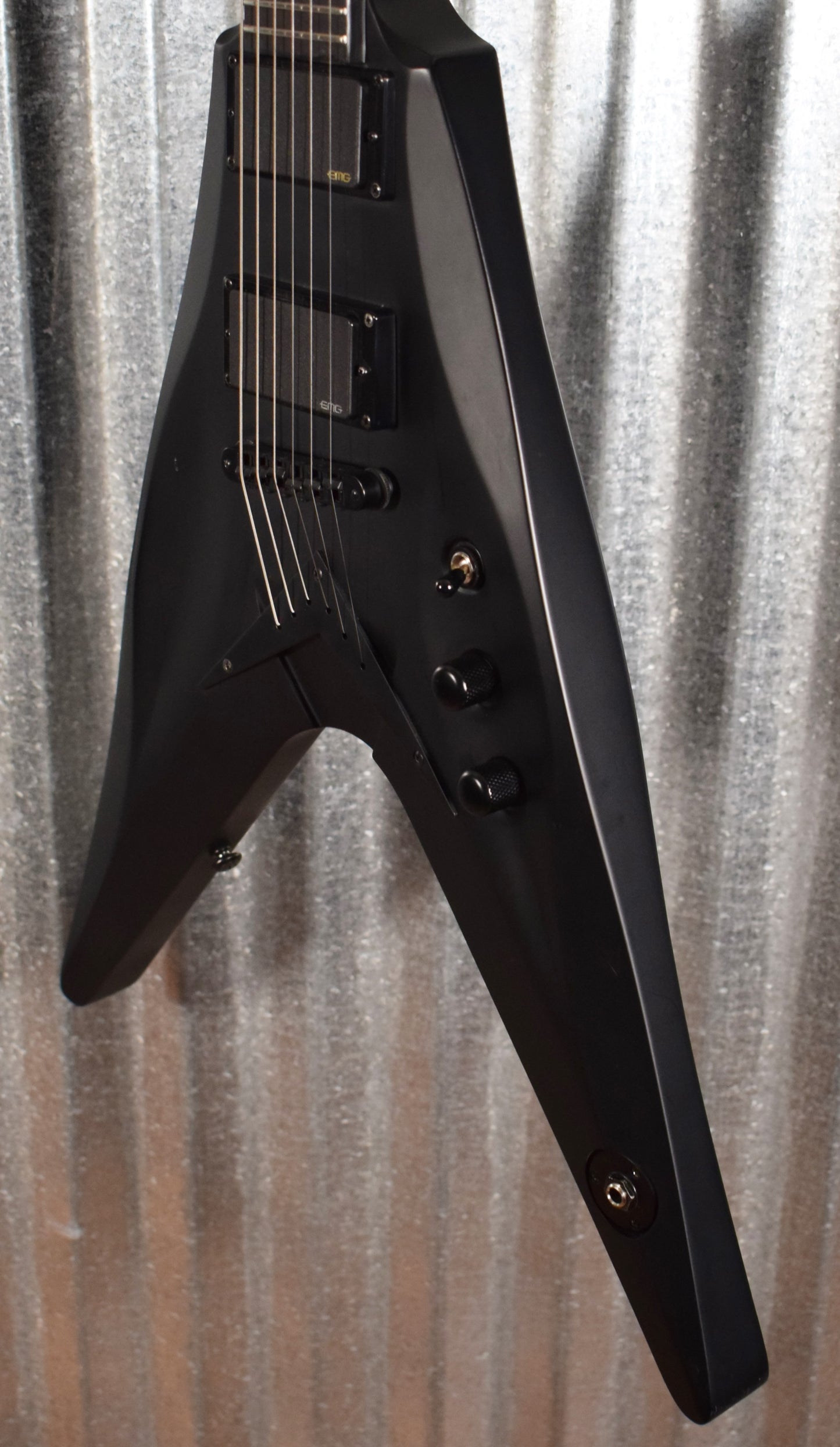 DBZ Diamond CAVSTE-MTB Cavallo Elite Flying V Black Satin Guitar #0338 Used