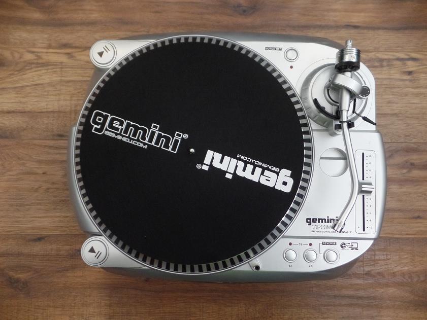 Gemini TT-1100USB Belt Drive Turntable NON FUNCTIONAL *