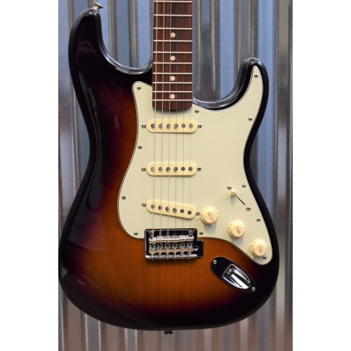 Fender Classic Player 60's Stratocaster Tobacco Sunburst Guitar & Case Used