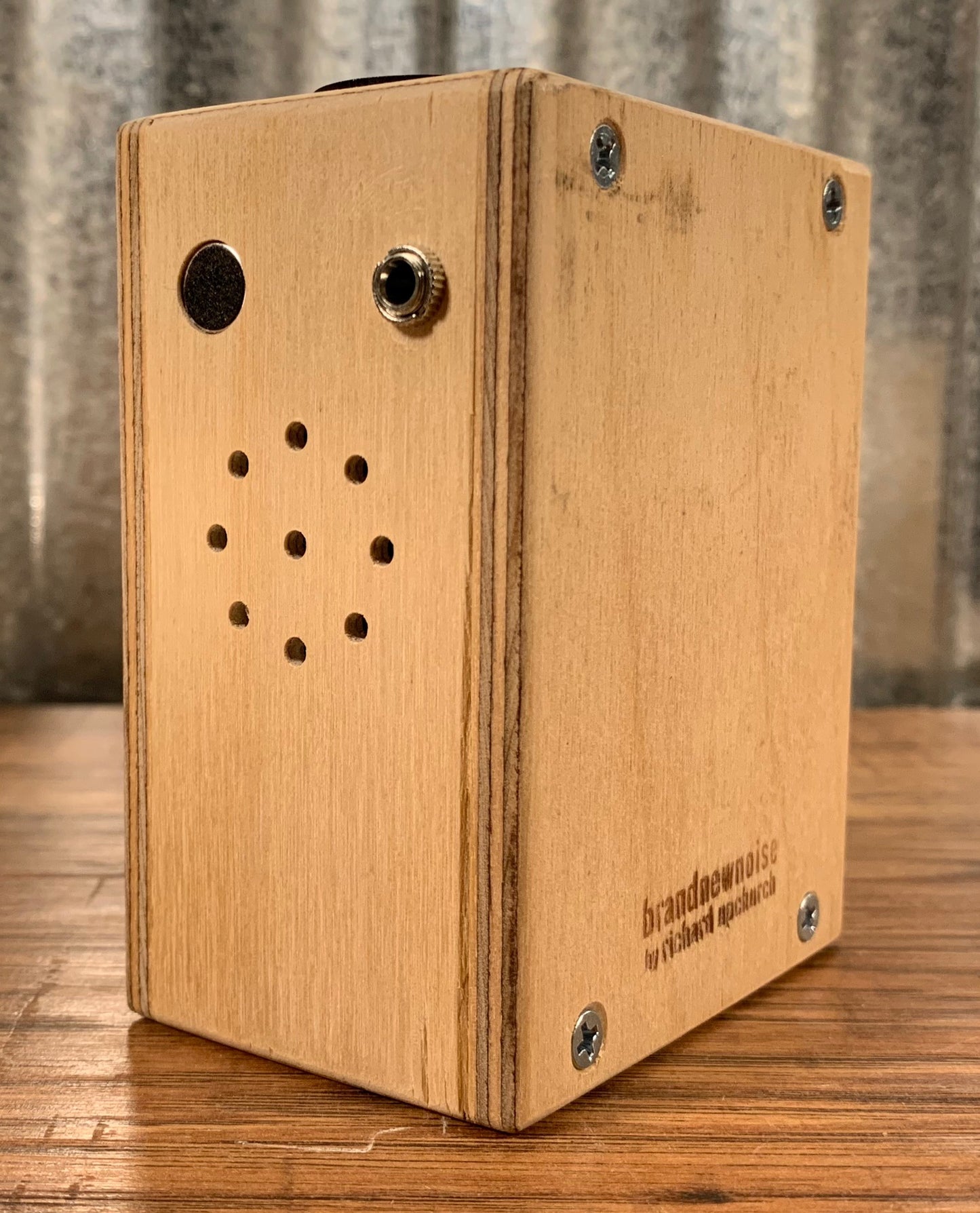 Brandnewnoise SHAKA-KHAN Sound Percussion Shaker Sampler Looper Recorder with Pitch Control Effect Box