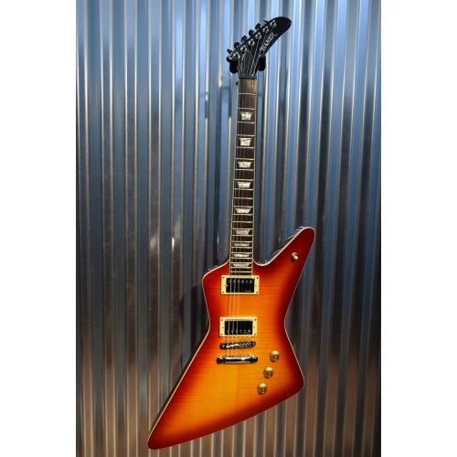 Hamer Guitars Standard Flame Top Cherry Sunburst Electric Guitar & Gig Bag #2303