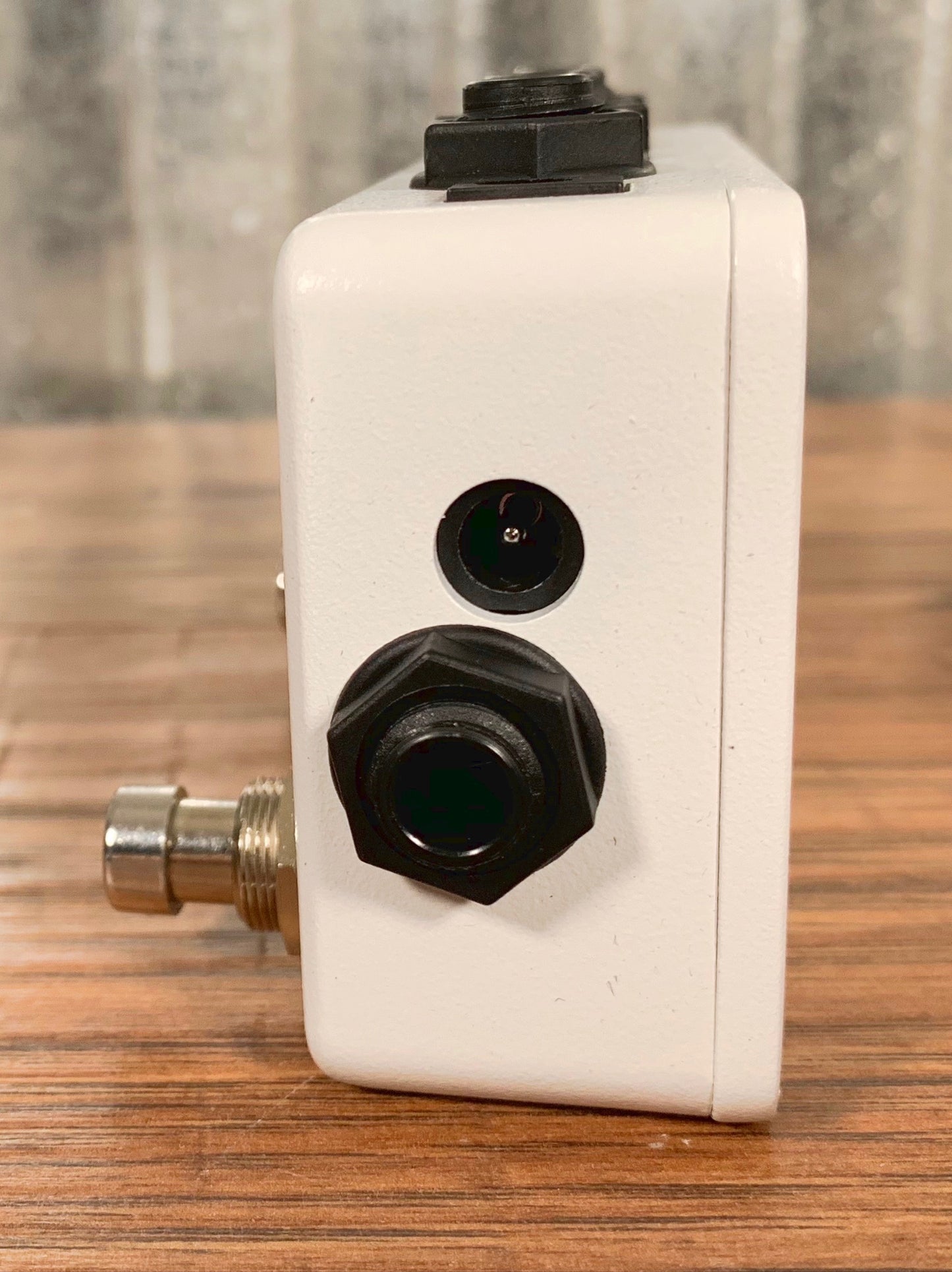 One Control White Loop 2 Channel Flash Switcher