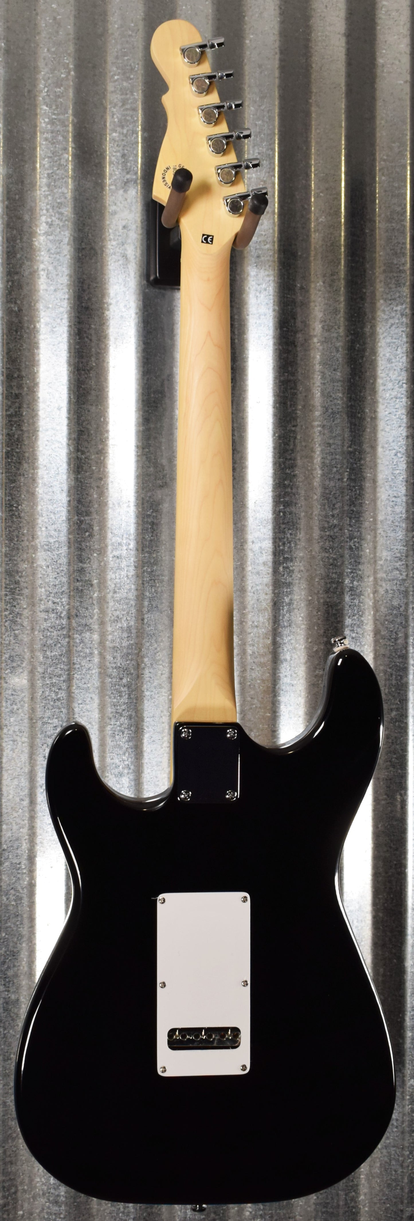 G&L Tribute Legacy Poplar Gloss Black Guitar #3418 Demo