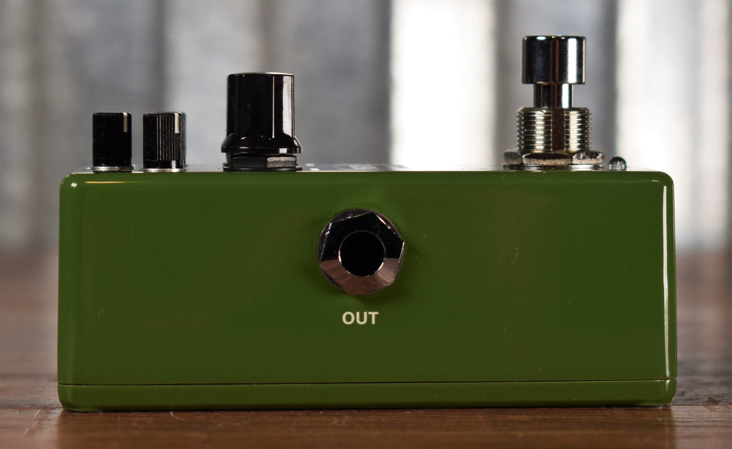 Dunlop MXR M281 Thump Bass Preamp Effect Pedal Demo