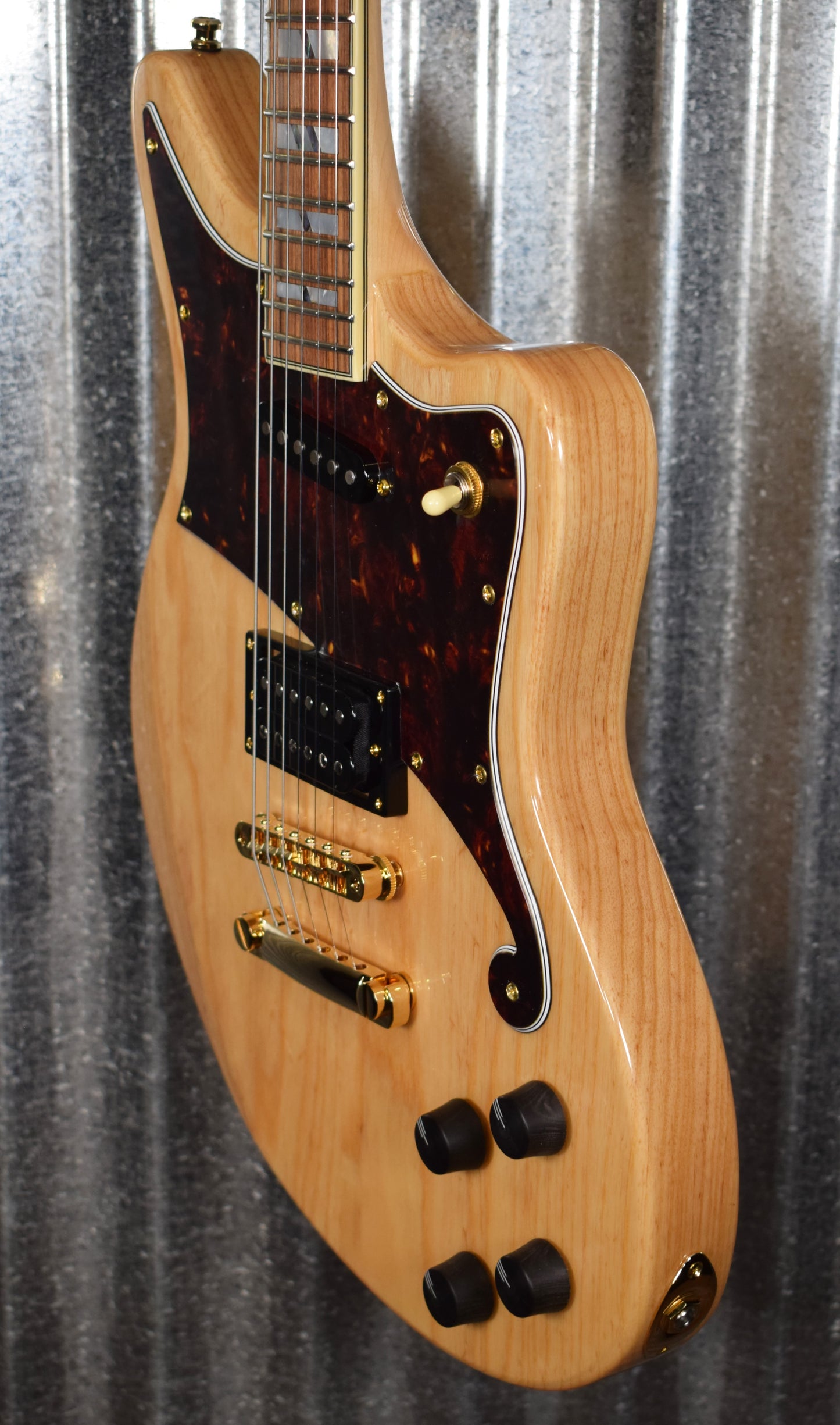 D'Angelico Deluxe Bedford Offset Natural Guitar & Case #1677