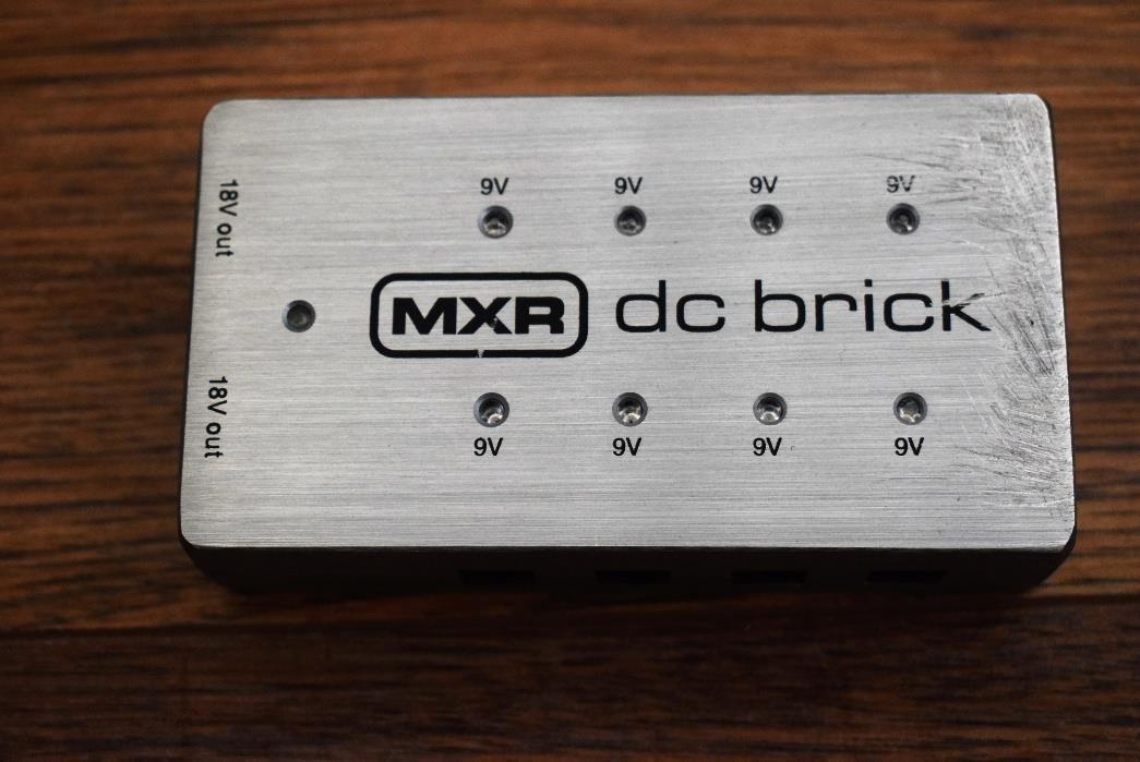 Dunlop MXR M237 DC Brick 9V/18V Pedalboard Power Supply Used