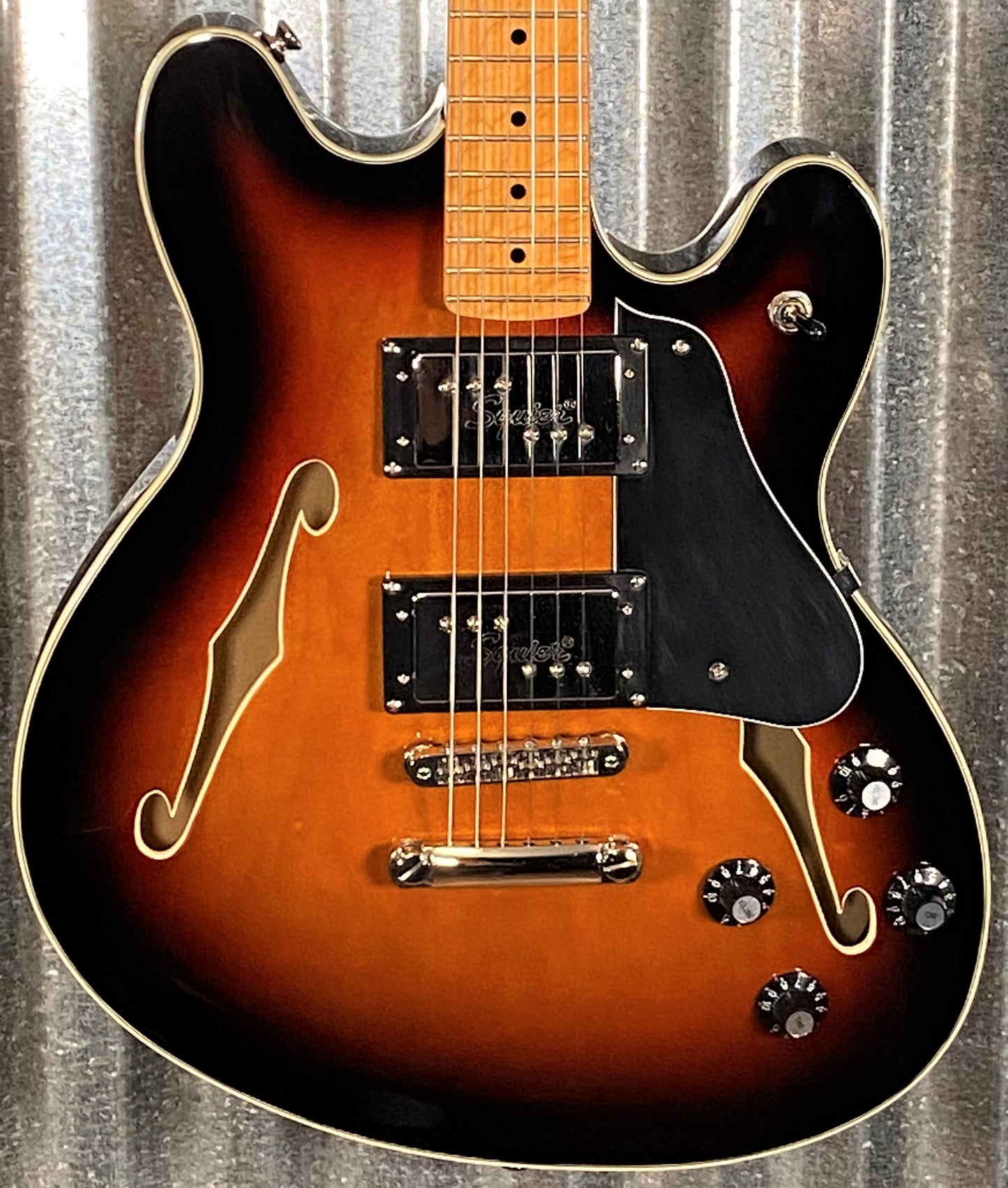 Squier Classic Vibe Starcaster Semi Hollow 3 Color Sunburst Guitar #1719 Used