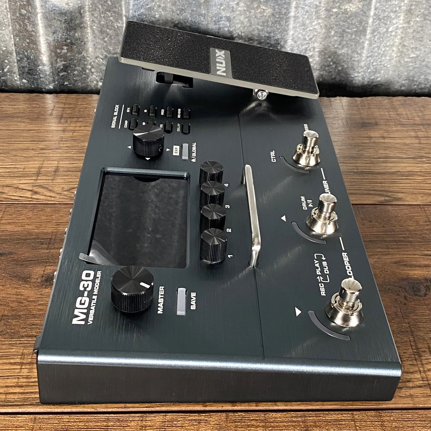 NUX MG-30 Modeling Multi-Effect IR Guitar Effect Pedal