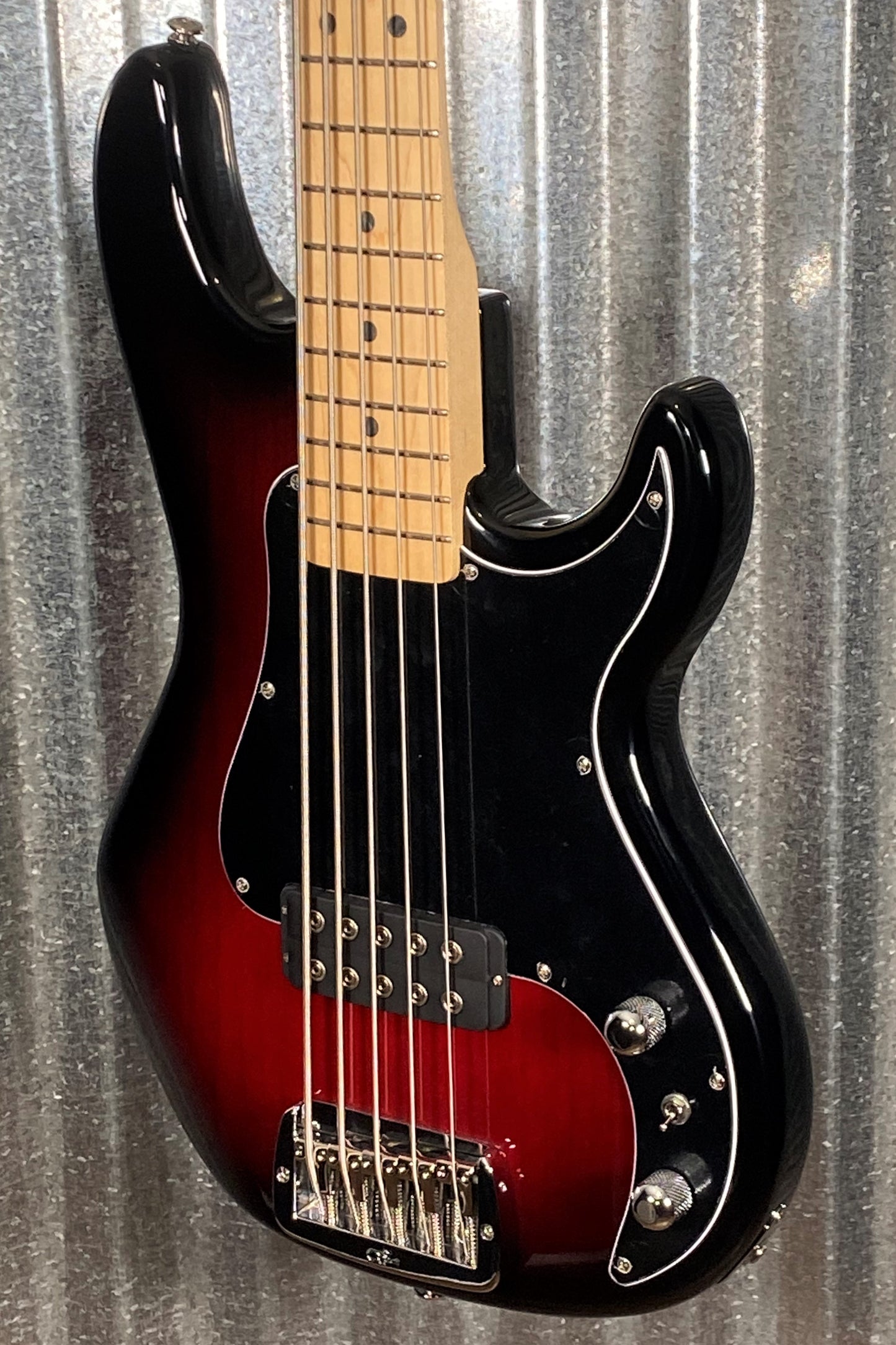 G&L USA Kiloton 5 String Bass Redburst & Case #8062