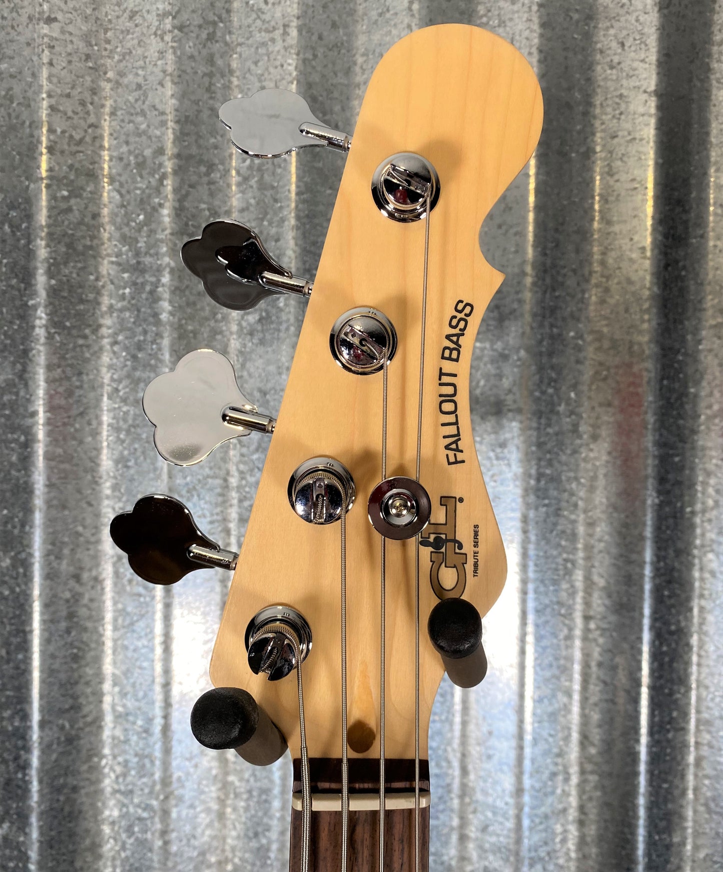 G&L Guitars Tribute Fallout Bass Short Scale 4 String Olympic White #4038