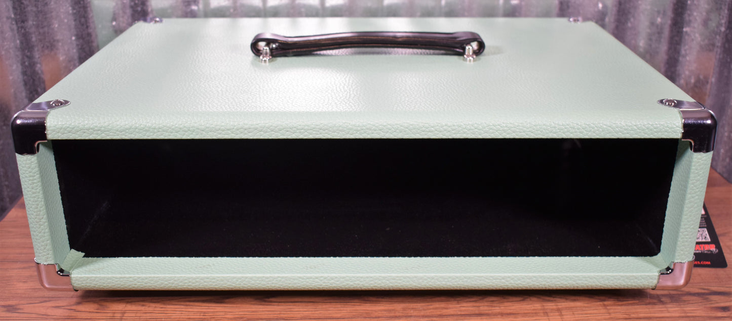 Gator Cases GR-RETRORACK-2SG 2 Space Guitar & Bass Amplifier/Effects Rack Case Seafoam Green