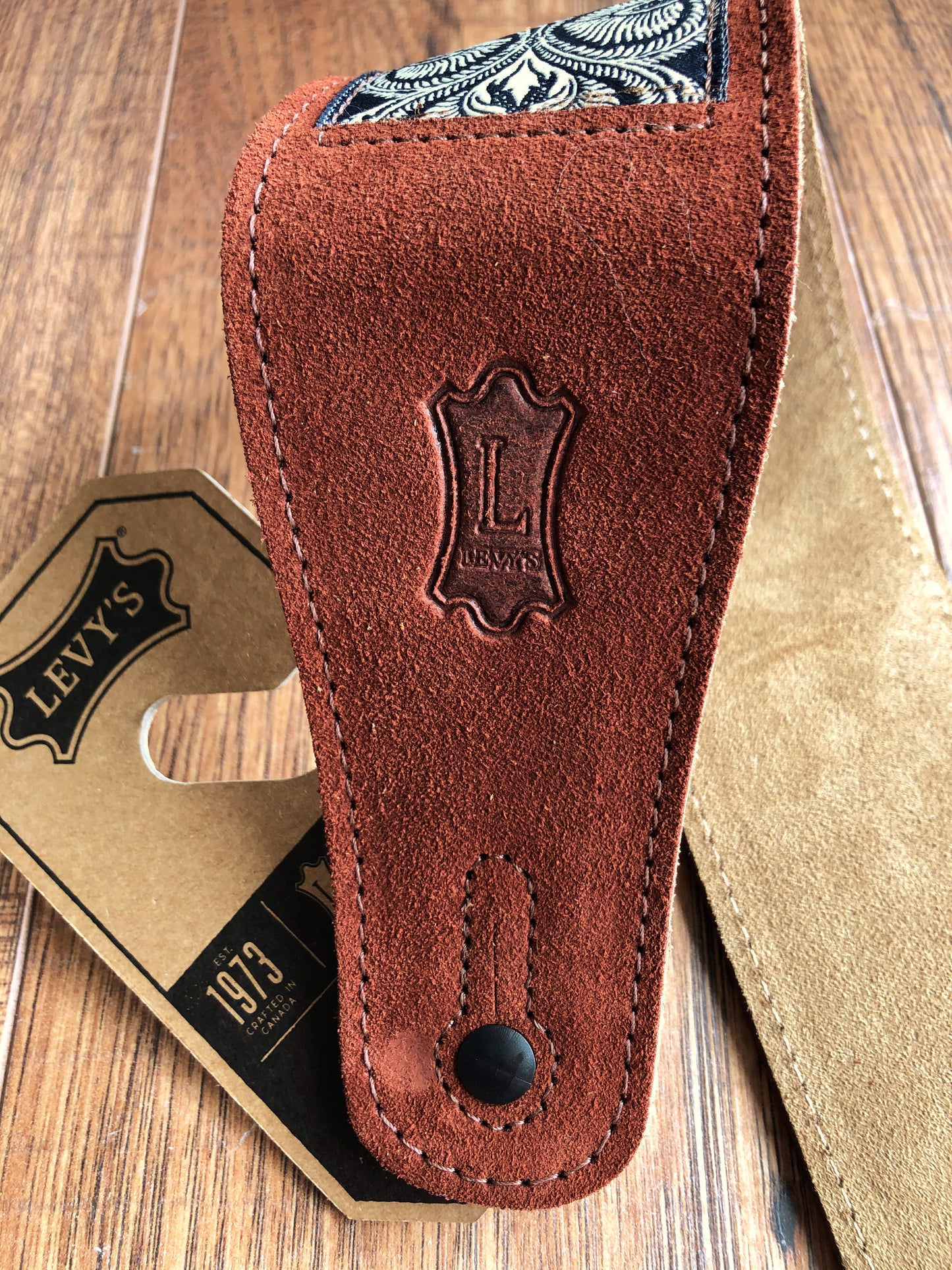 Levy's MSJ26-RST 2.5" Adjustable Suede Guitar & Bass Strap Rust