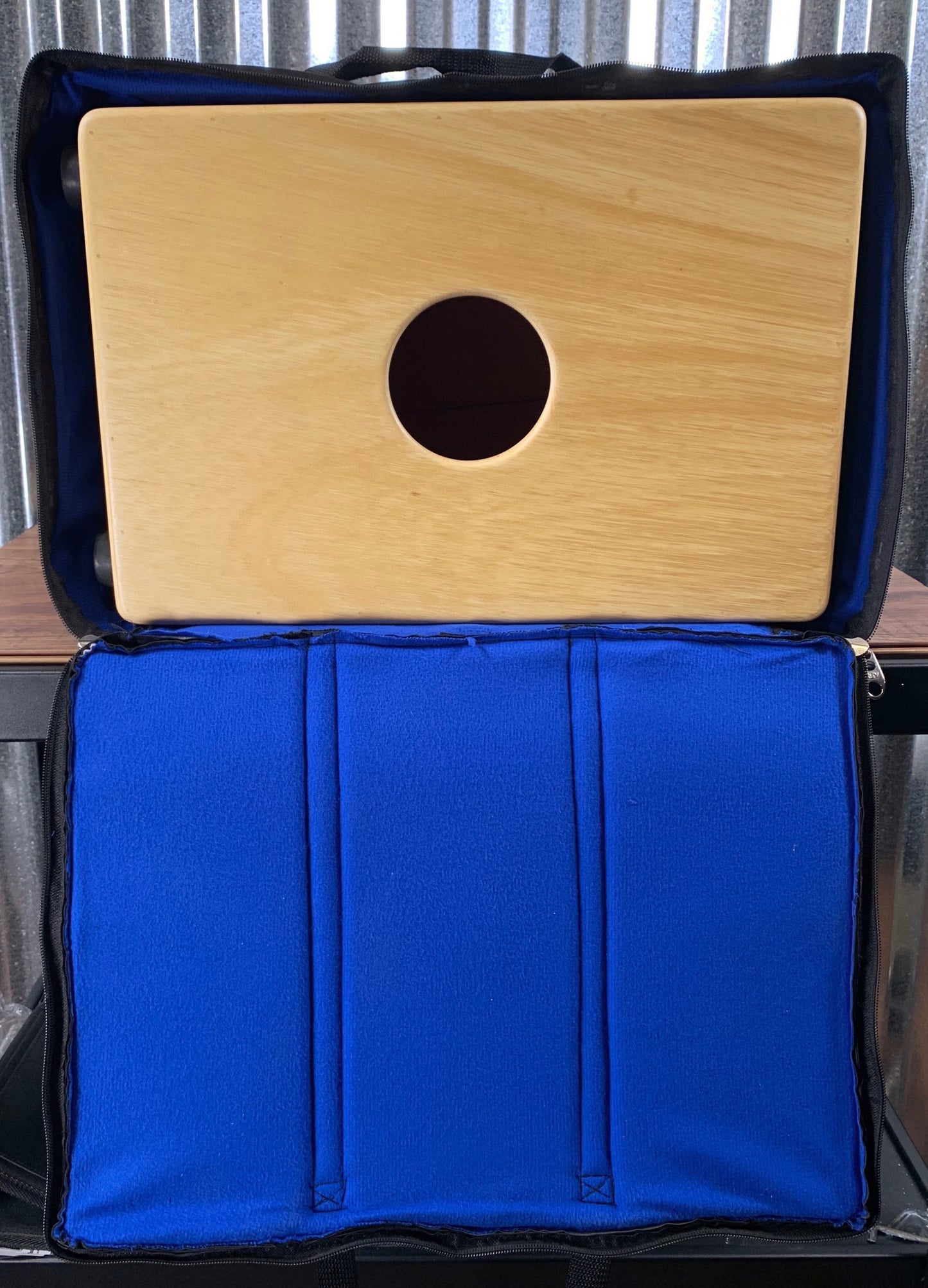 Atempo Percussion CJ-PERF-01 Black Wood Grain Performance Series Cajon & Bag