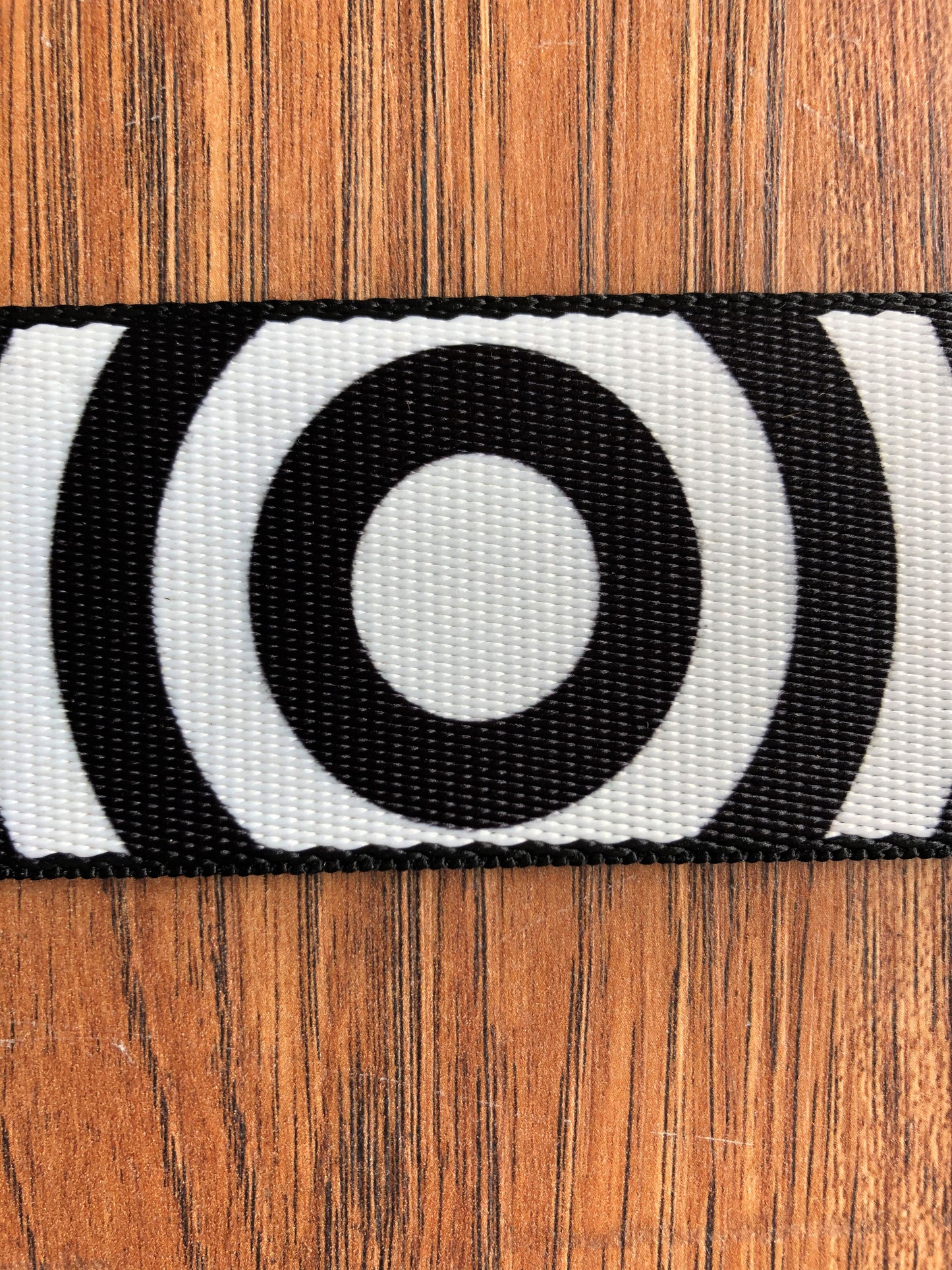 Levy's MPS2-064 2" Adjustable Print Poly Guitar & Bass Strap Black White