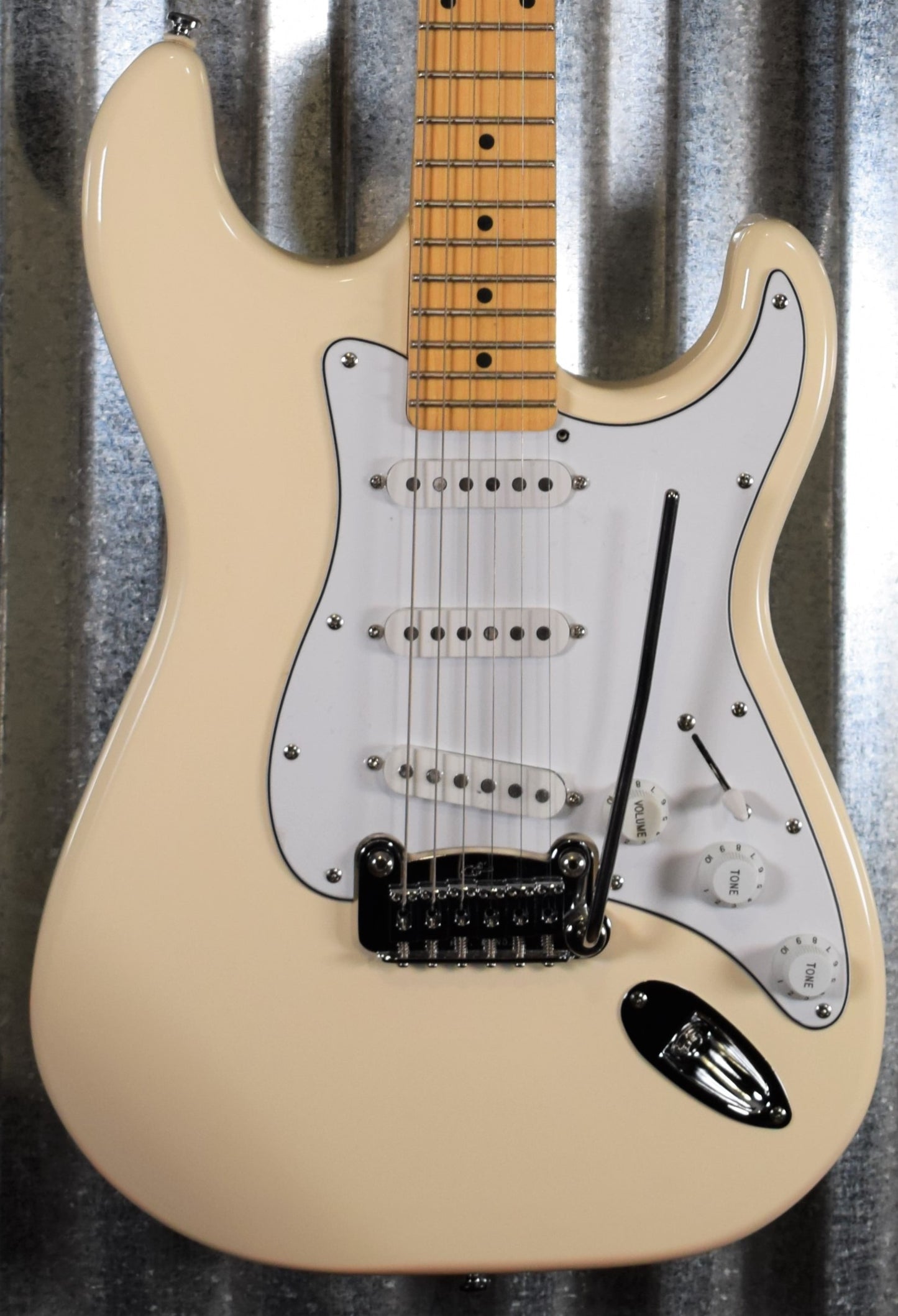 G&L Tribute Legacy Olympic White Guitar #7347 Demo