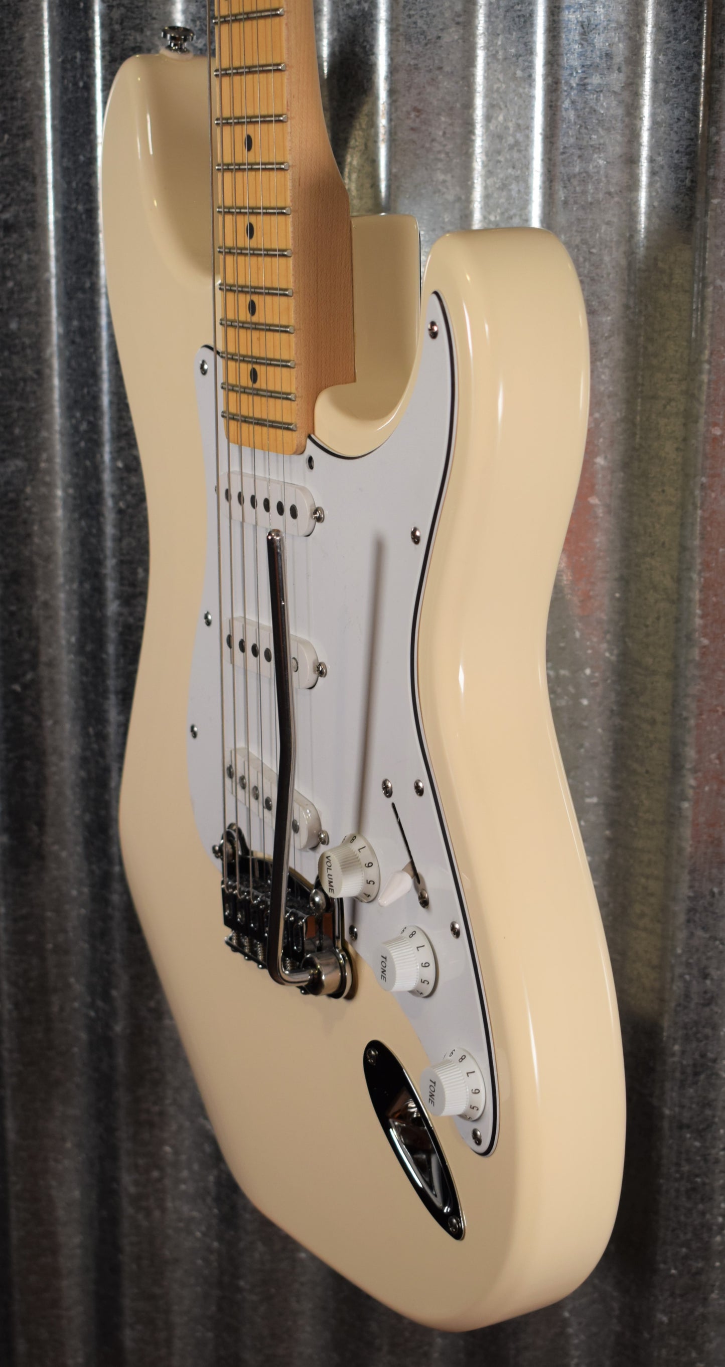 G&L Tribute Legacy Olympic White Guitar #7347 Demo