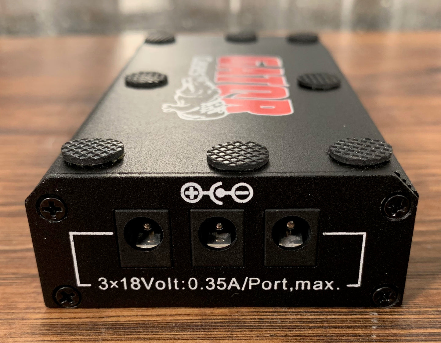 Gator G-Bus 8 9 Volt Guitar Effect Pedal Power Supply & Cables GBUS Used
