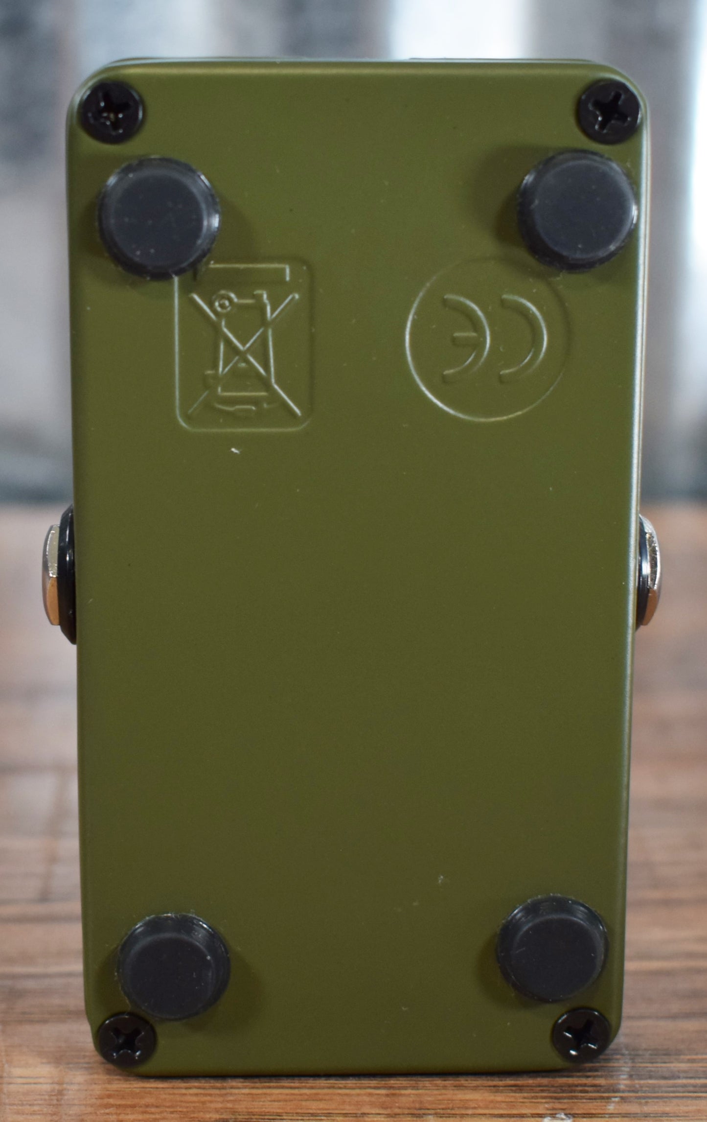 Electro-Harmonix EHX Green Russian Big Muff Distortion Sustainer Guitar & Bass Effect Pedal Used