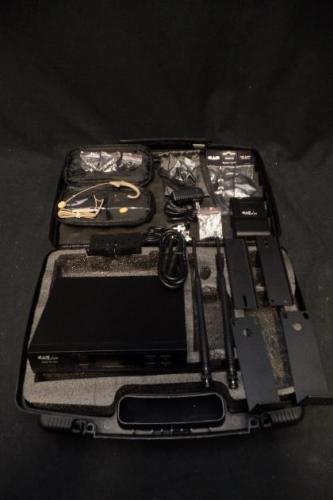 CAD Audio WX3010 UHF Wireless Guitar Headset Lav Microphone System E19 E29 WXGTR