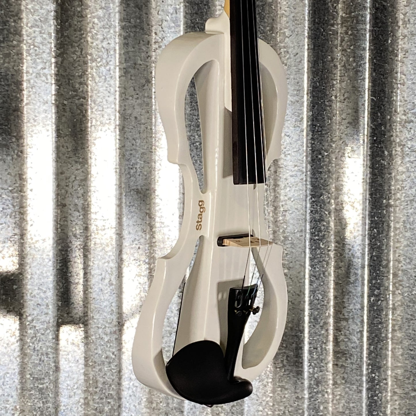 Stagg EVN X 4/4 White Electric Violin with Bow & Case Blem