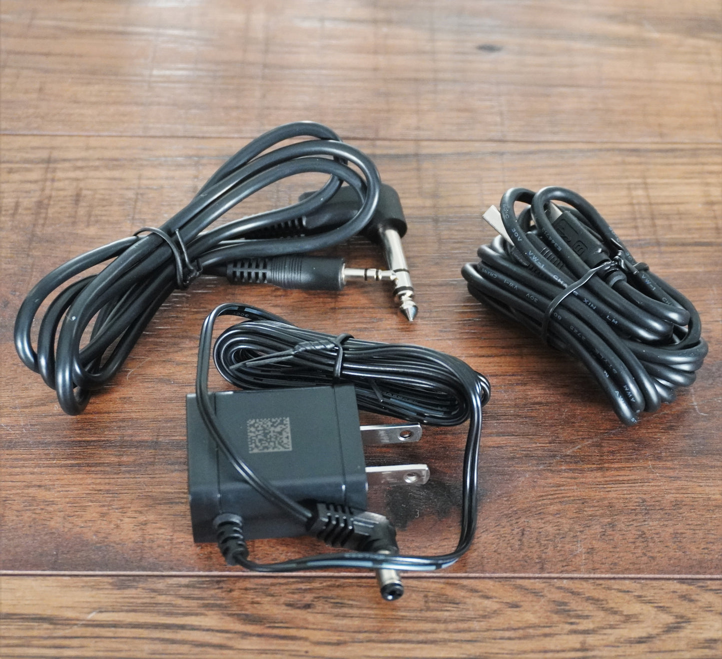 Source Audio C4 Guitar & Bass Synthesizer Effect Pedal Used