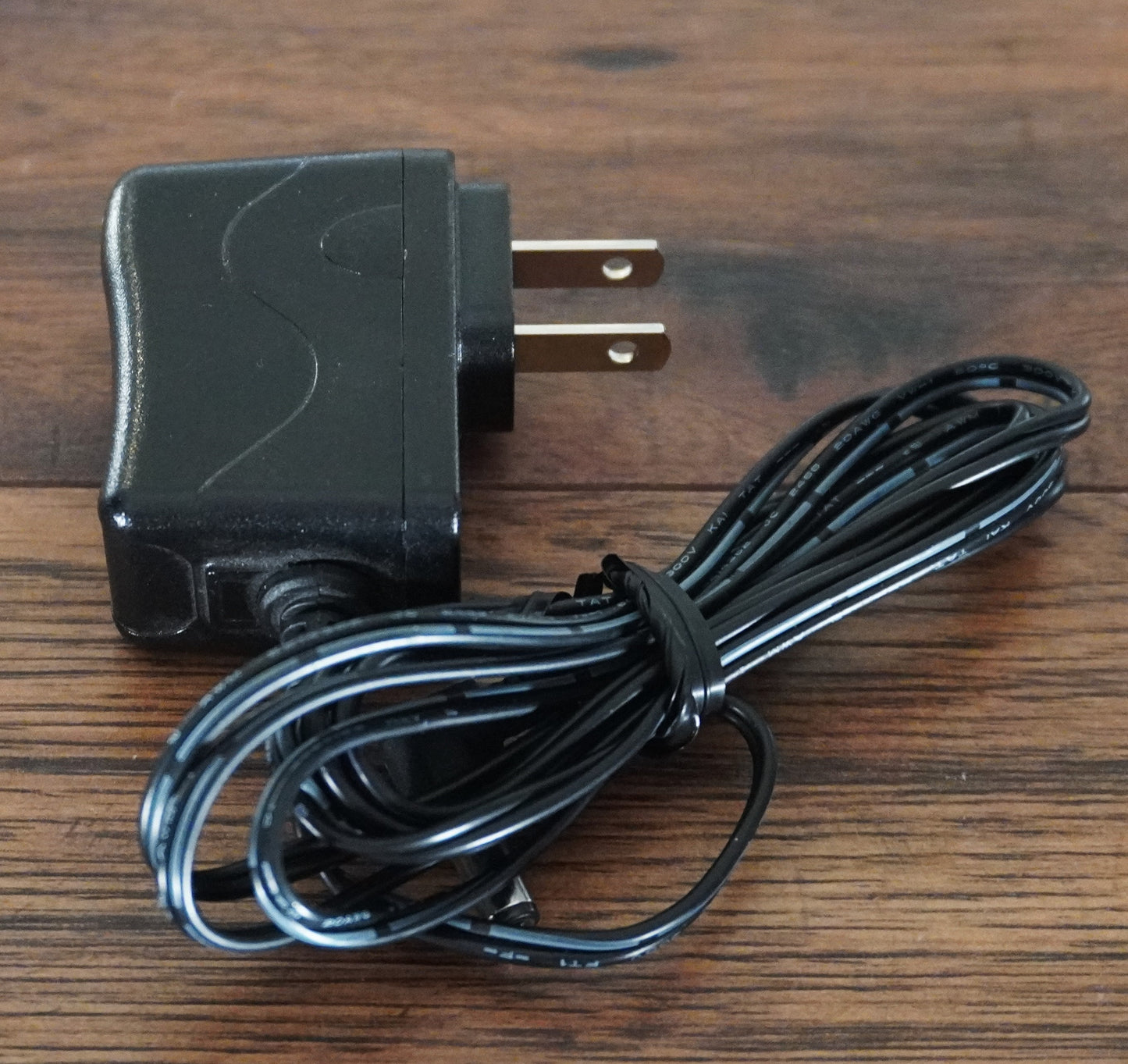 Kenton Thru-5 Midi Converter Pass-Through Box Used