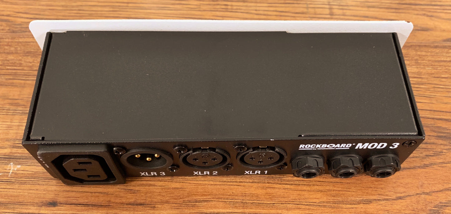 Warwick Rockboard MOD 3 White TRS XLR Vocal Guitar Effect Pedalboard Patchbay Module