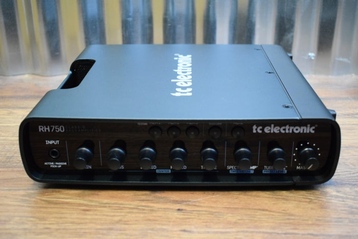 TC Electronic RH750 750 Watt Bass Amplifier Head Compressor EQ Tuner Used