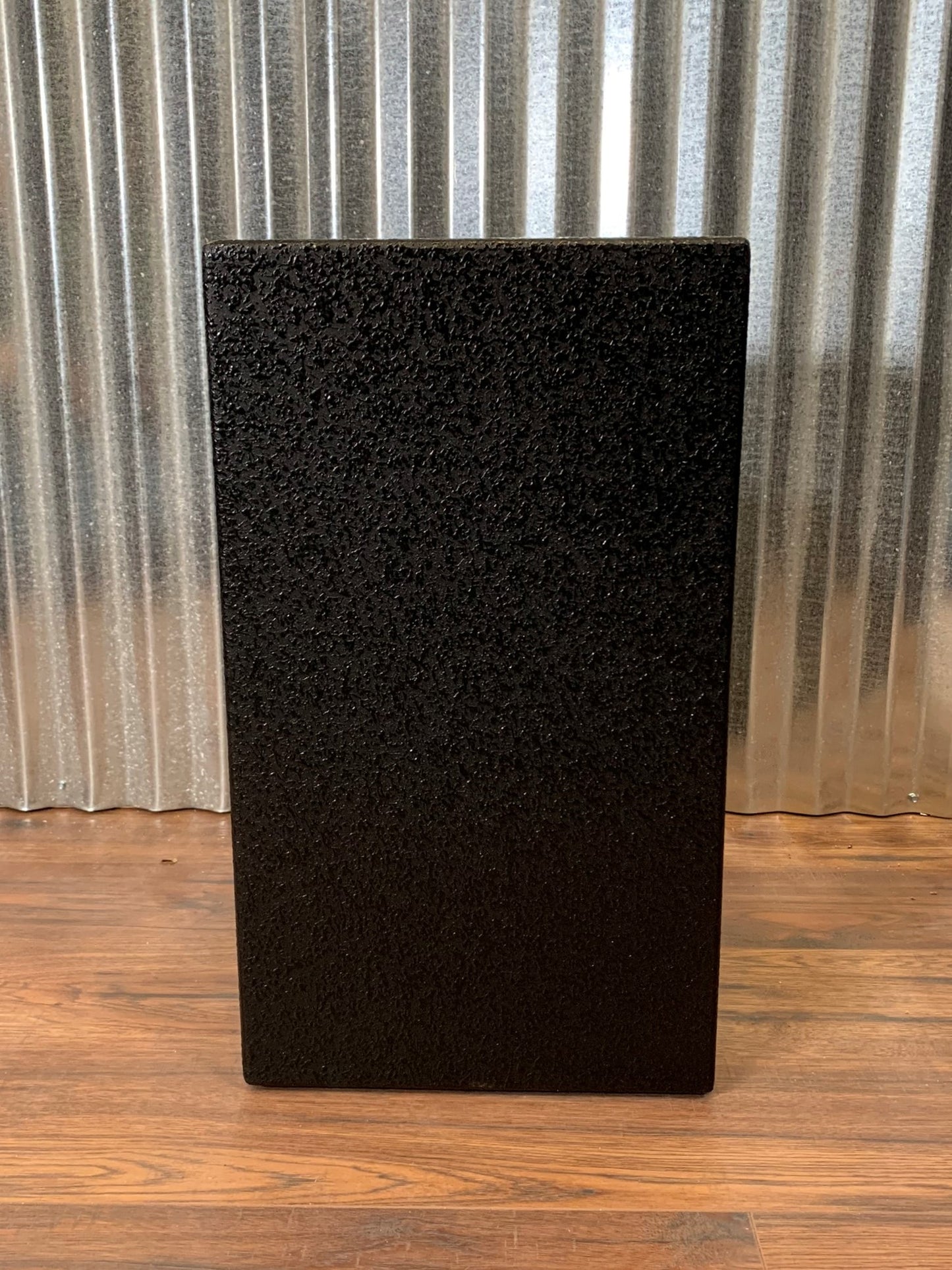TC Electronic BC208 2x8" Compact Lightweight Bass Amp Speaker Cabinet