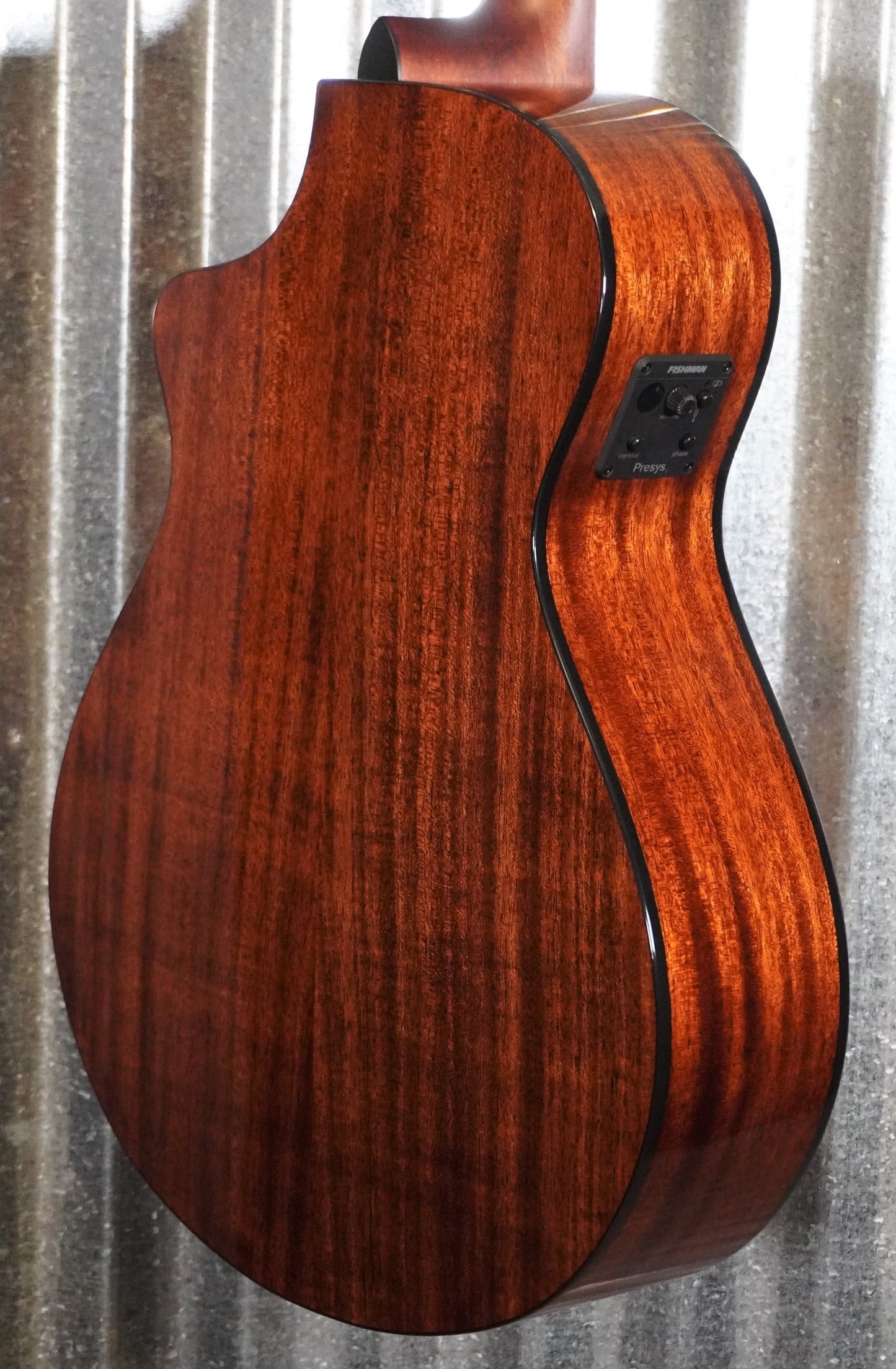 Breedlove Discovery S Concert Edgeburst 12 String CE Sitka Acoustic Electric Guitar #0509