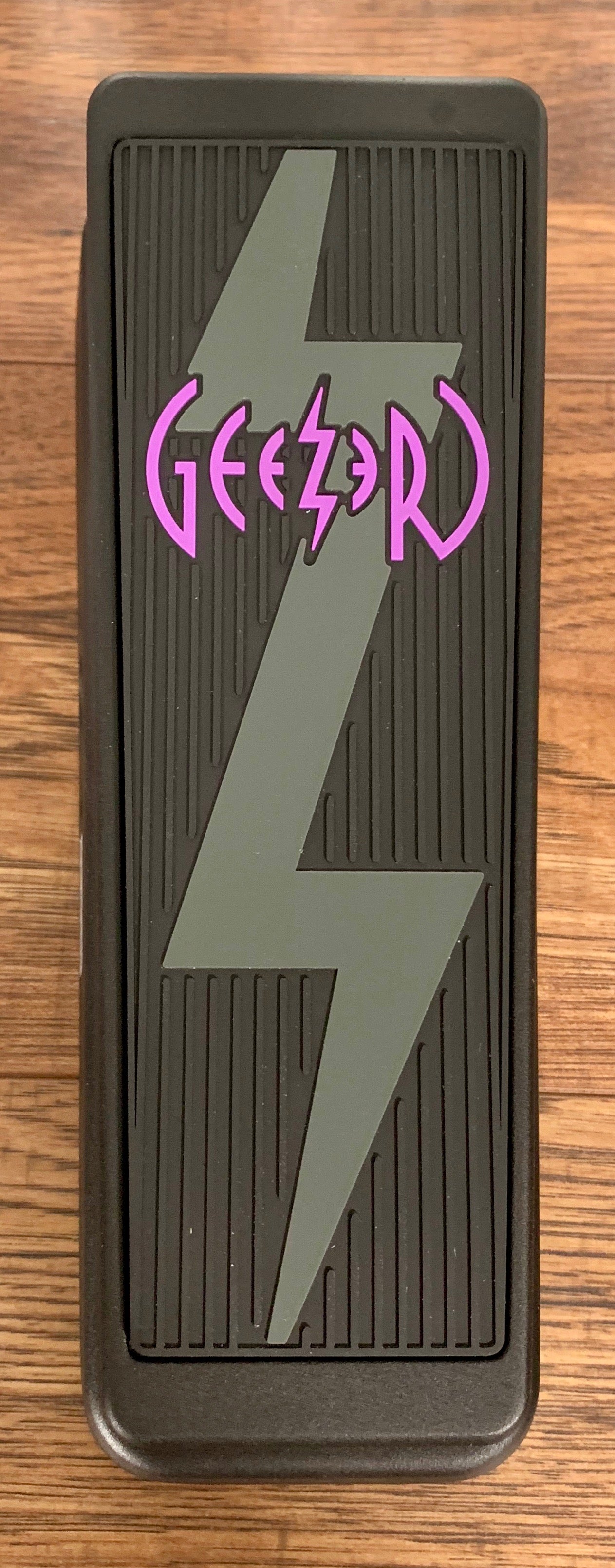 Dunlop GZR95 Geezer Butler Bass Cry Baby Wah Guitar Effect Pedal