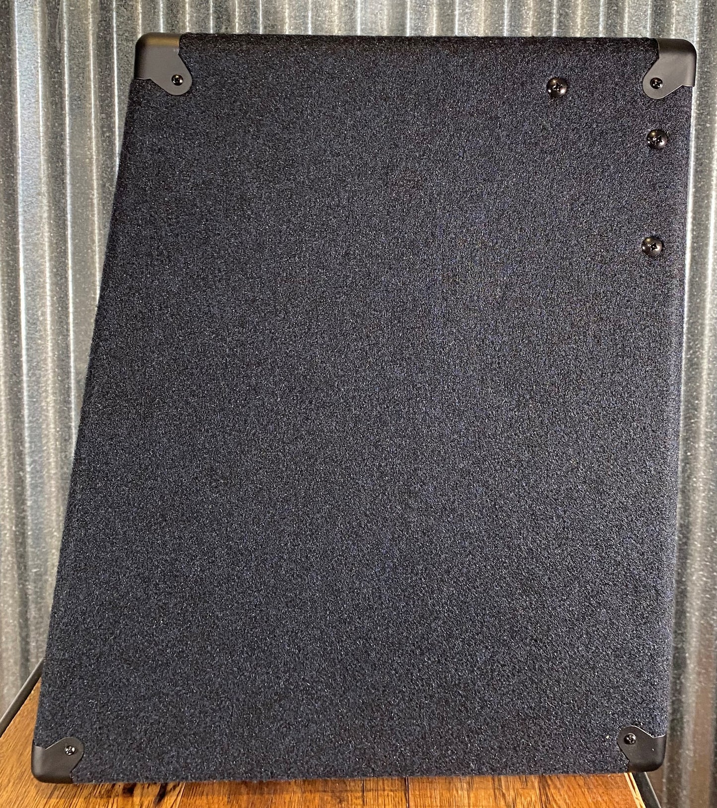 Roland KC-600 200 Watt 4 Channel 15" Keyboard PA Combo Amplifier