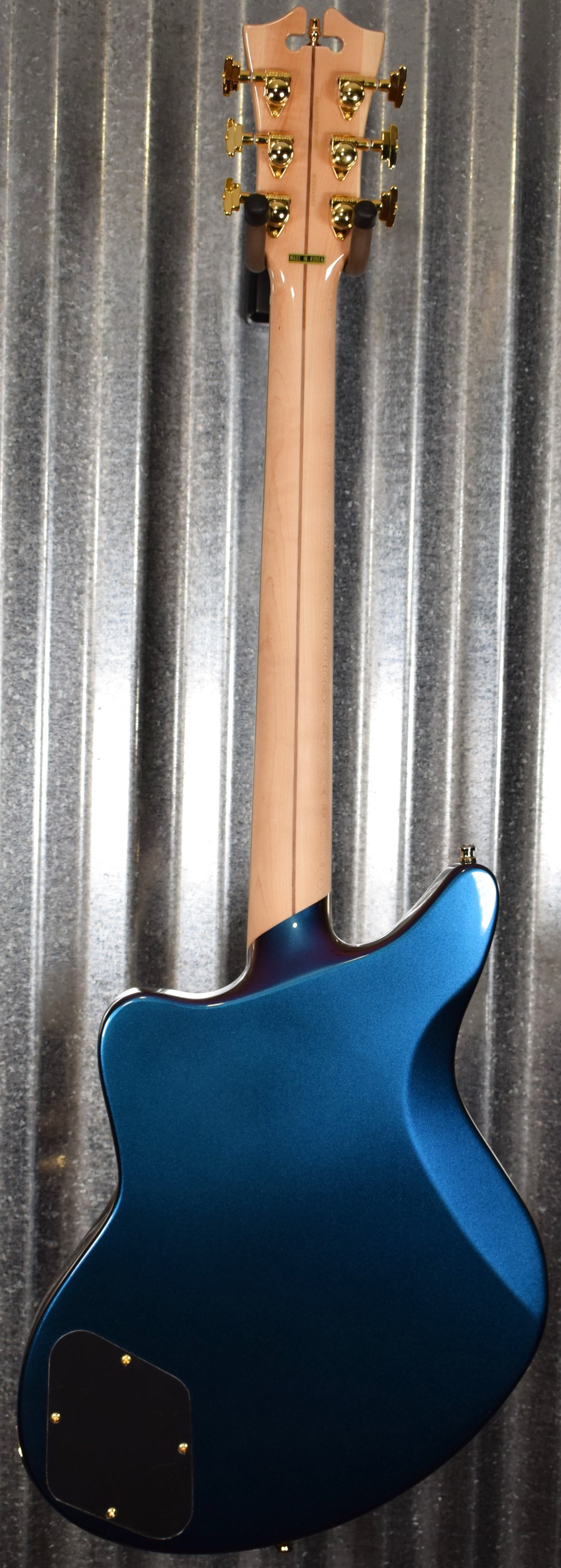 D'Angelico Deluxe Bedford LE Offset Chameleon Guitar & Case #4005