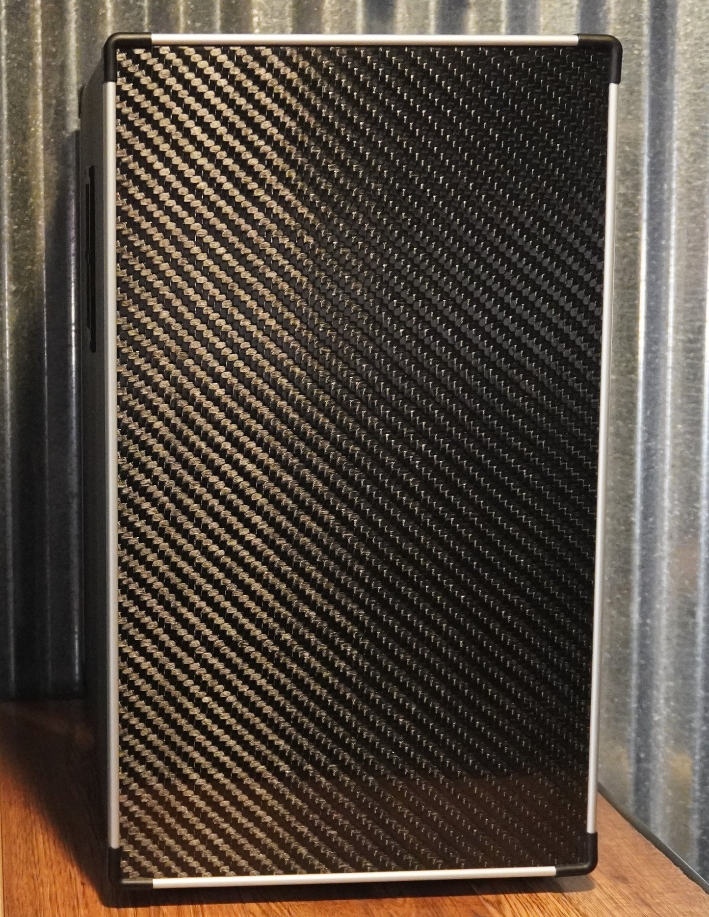 GR Bass AT210 2x10" AeroTech Carbon Fiber Bass Amplifier Speaker Cabinet Black 4 Ohm Used