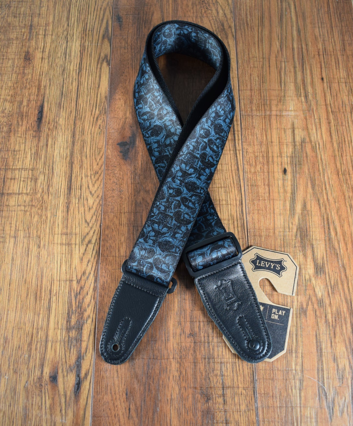 Levy's MPD2-111 2" Polyester Guitar Bass Strap Black & Grey Skulls