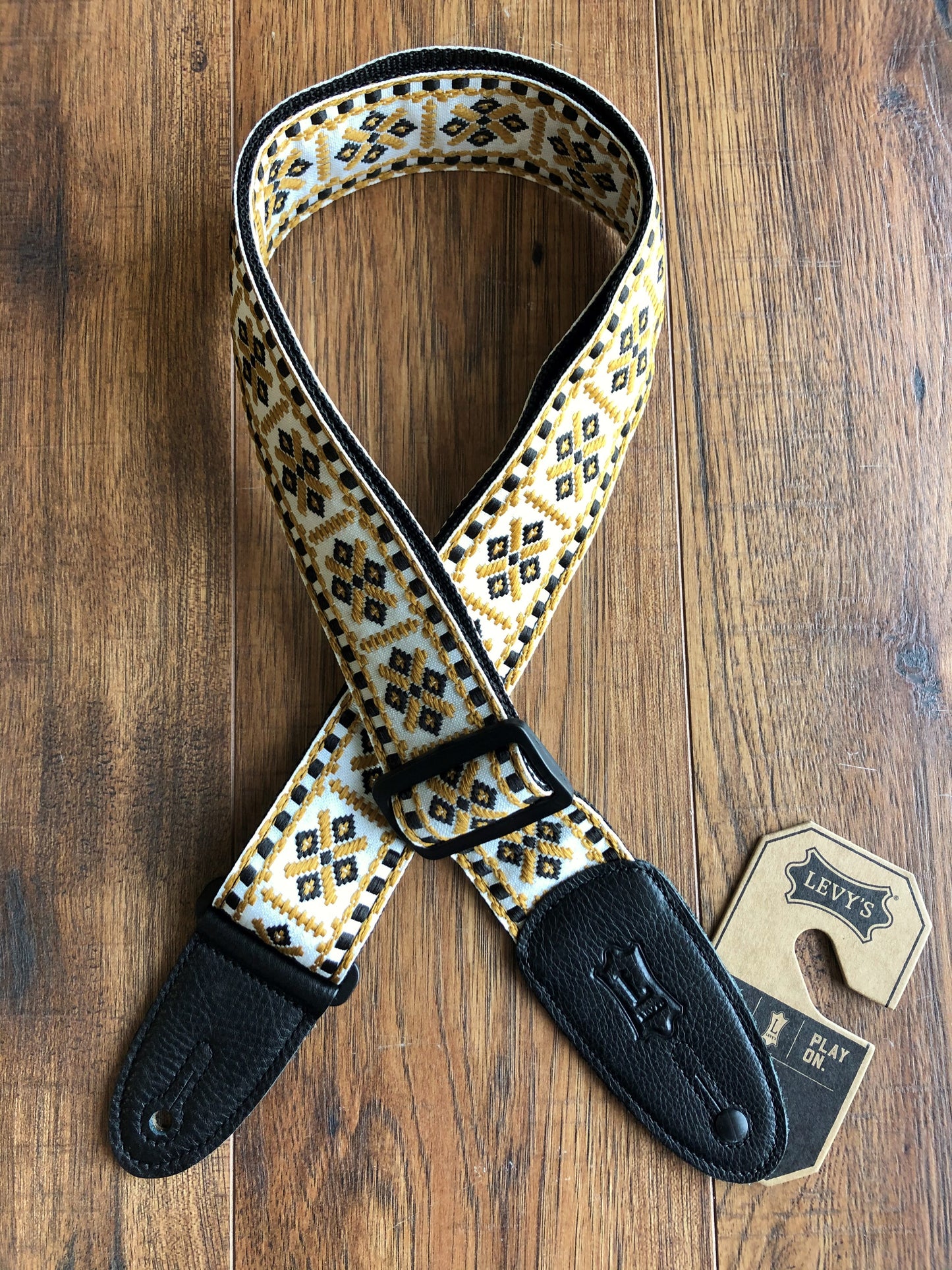 Levy's M8HT-07 2" Hootenanny Jacquard Poly Adjustable Guitar & Bass Strap White Black