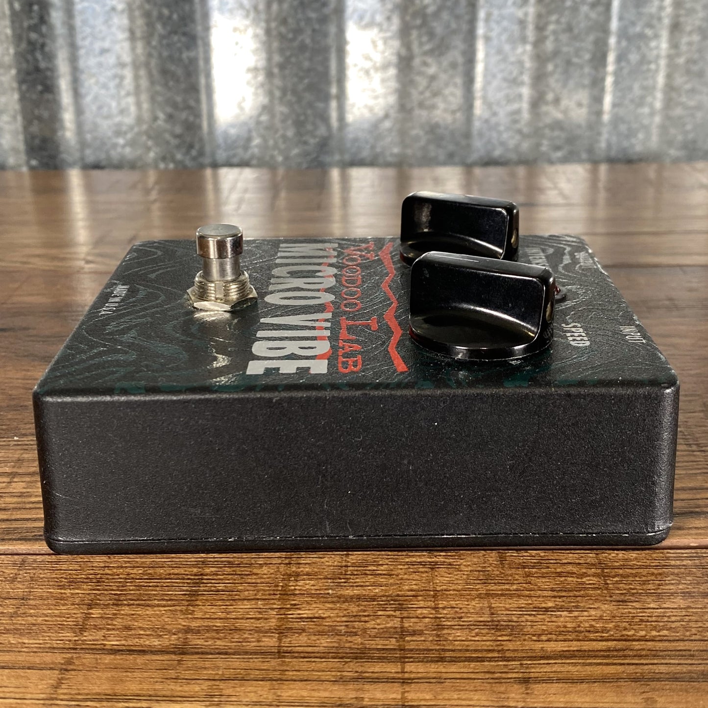 Voodoo Lab Micro Vibe Vibrato Guitar Effect Pedal Used