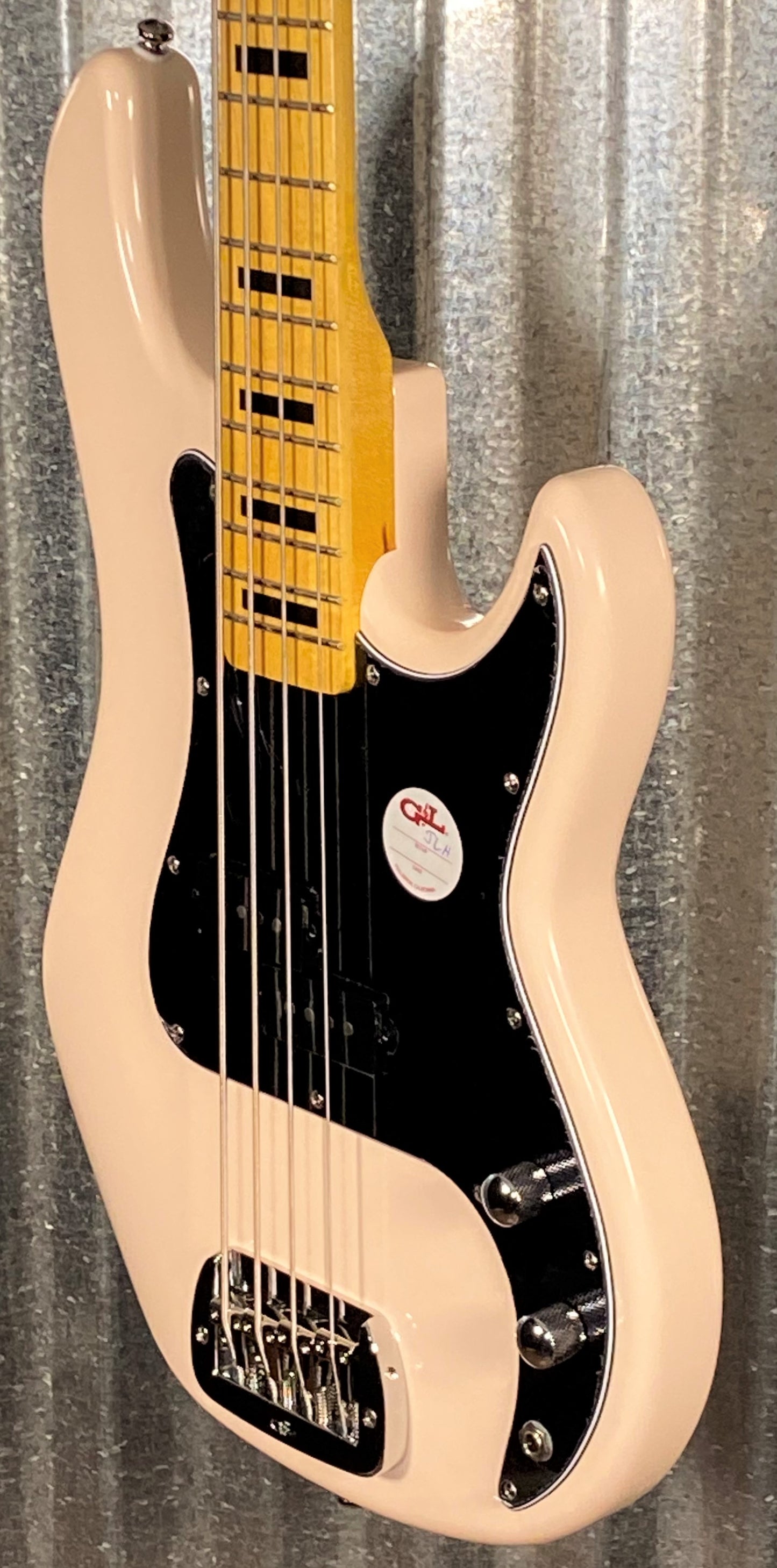 G&L Tribute LB-100 Olympic White 4 String Bass #0537