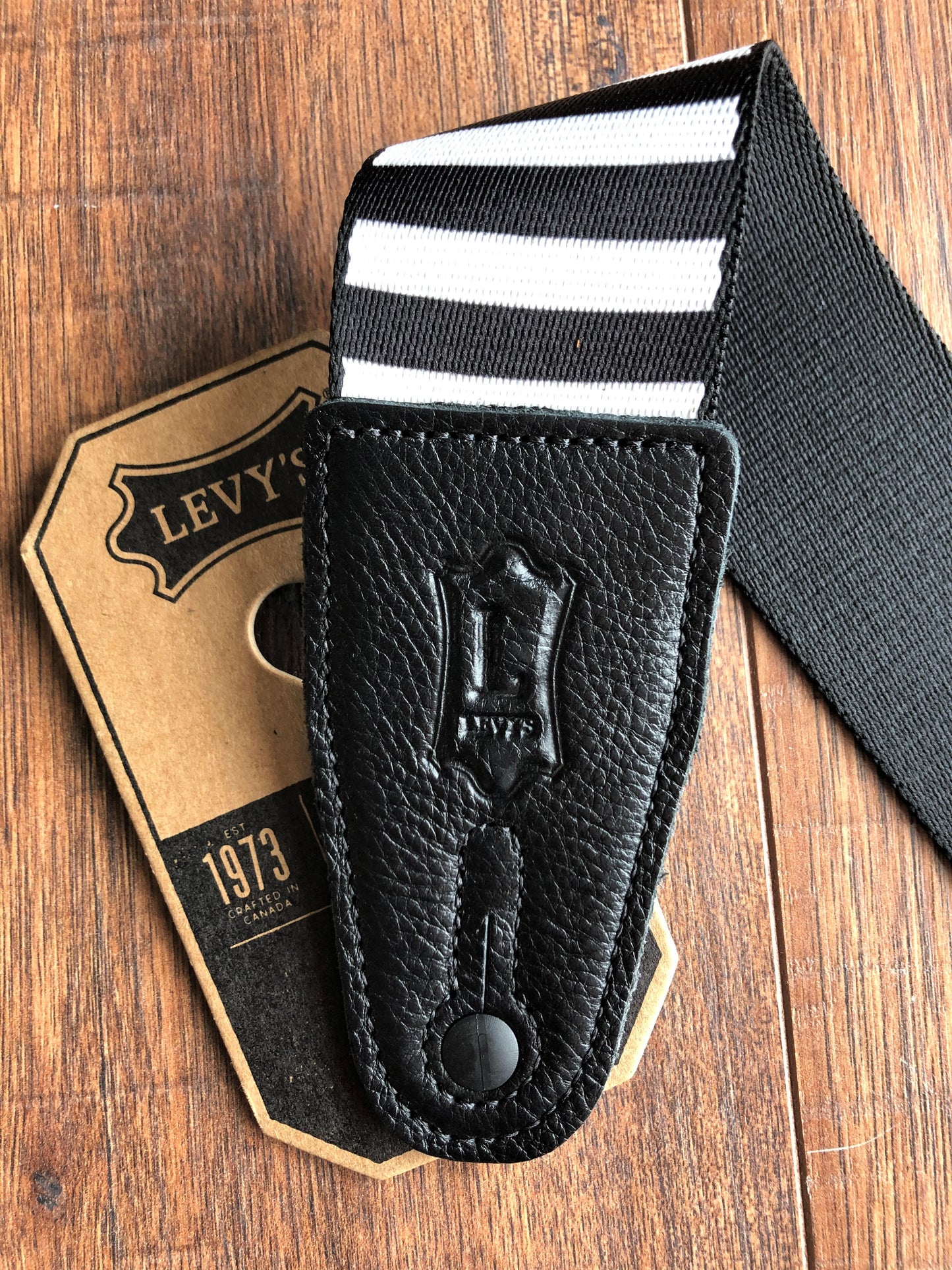 Levy's MPS2-064 2" Adjustable Print Poly Guitar & Bass Strap Black White