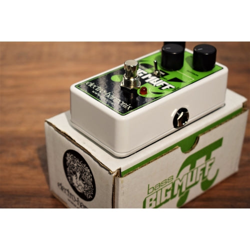 Electro-Harmonix EHX Nano Bass Big Muff Pi Distortion Effect Pedal