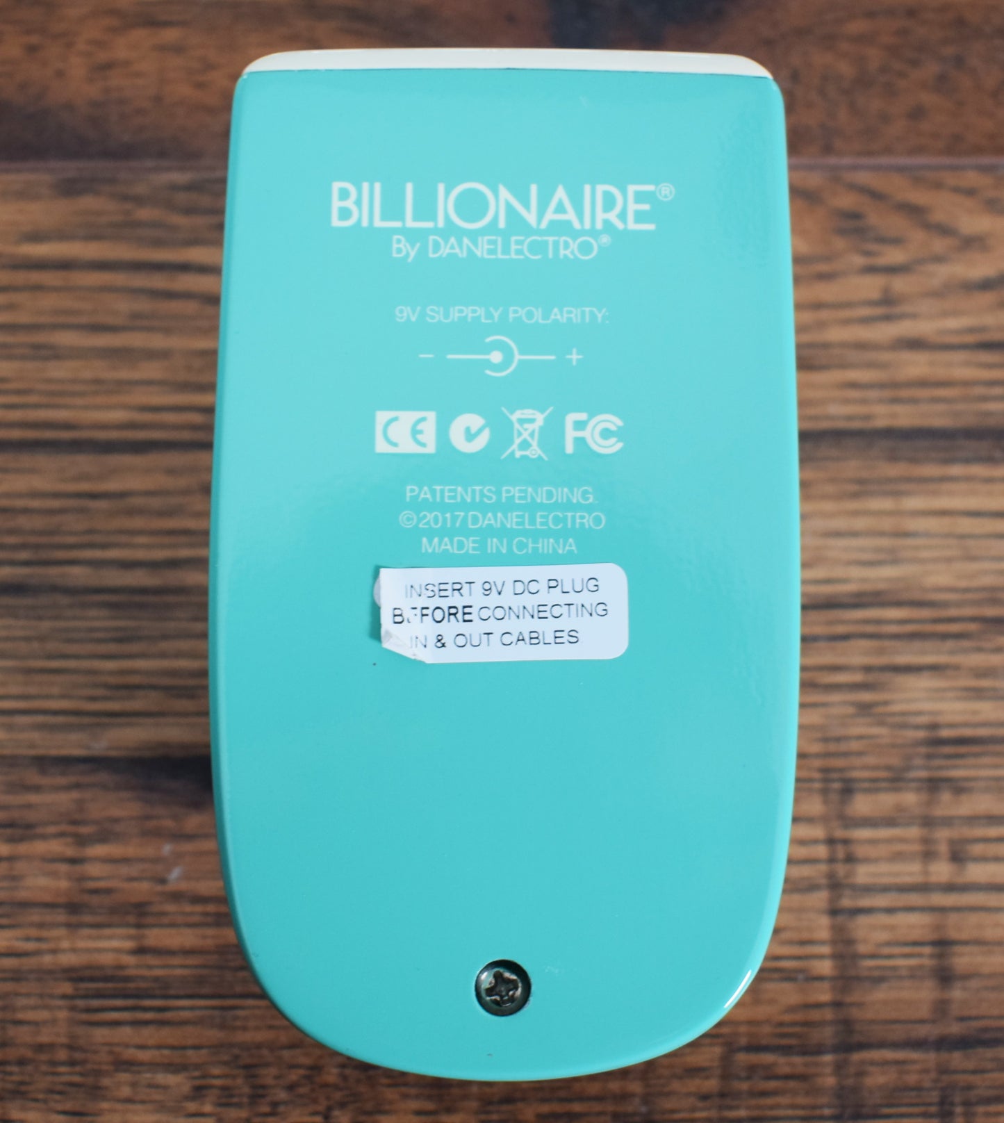 Danelectro Billionaire BK-1 Big Spender Spinning Speaker Guitar Effect Pedal Demo #2