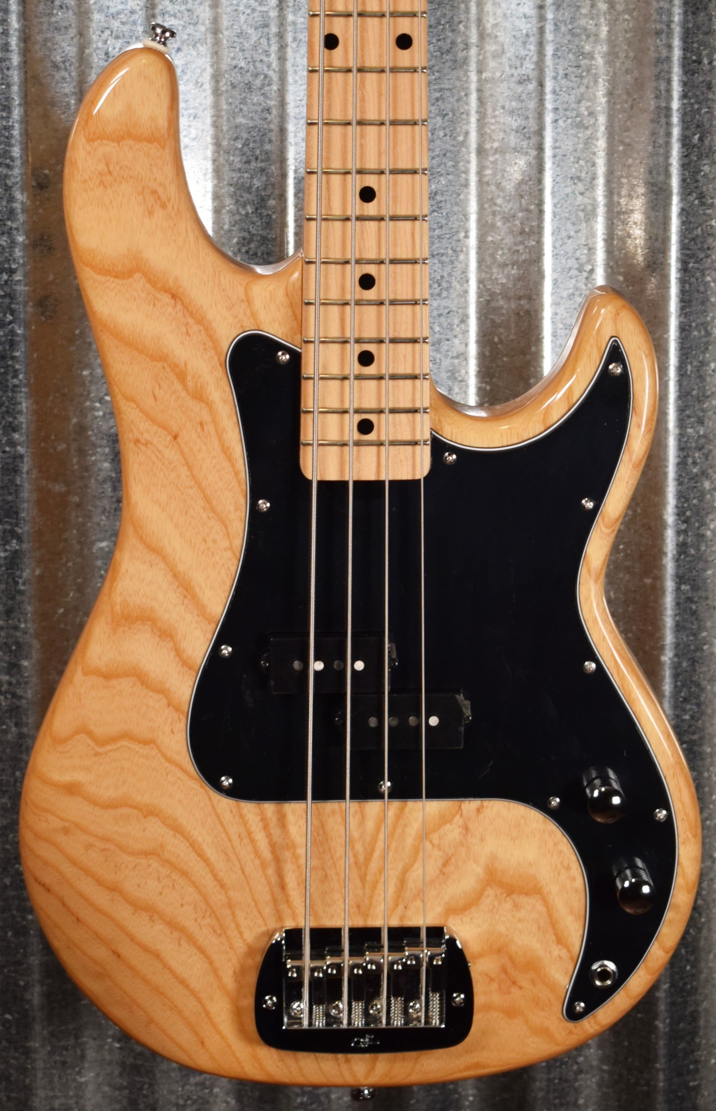 G&L Guitars Tribute LB-100 Natural 4 String Bass LB100 Demo #1855
