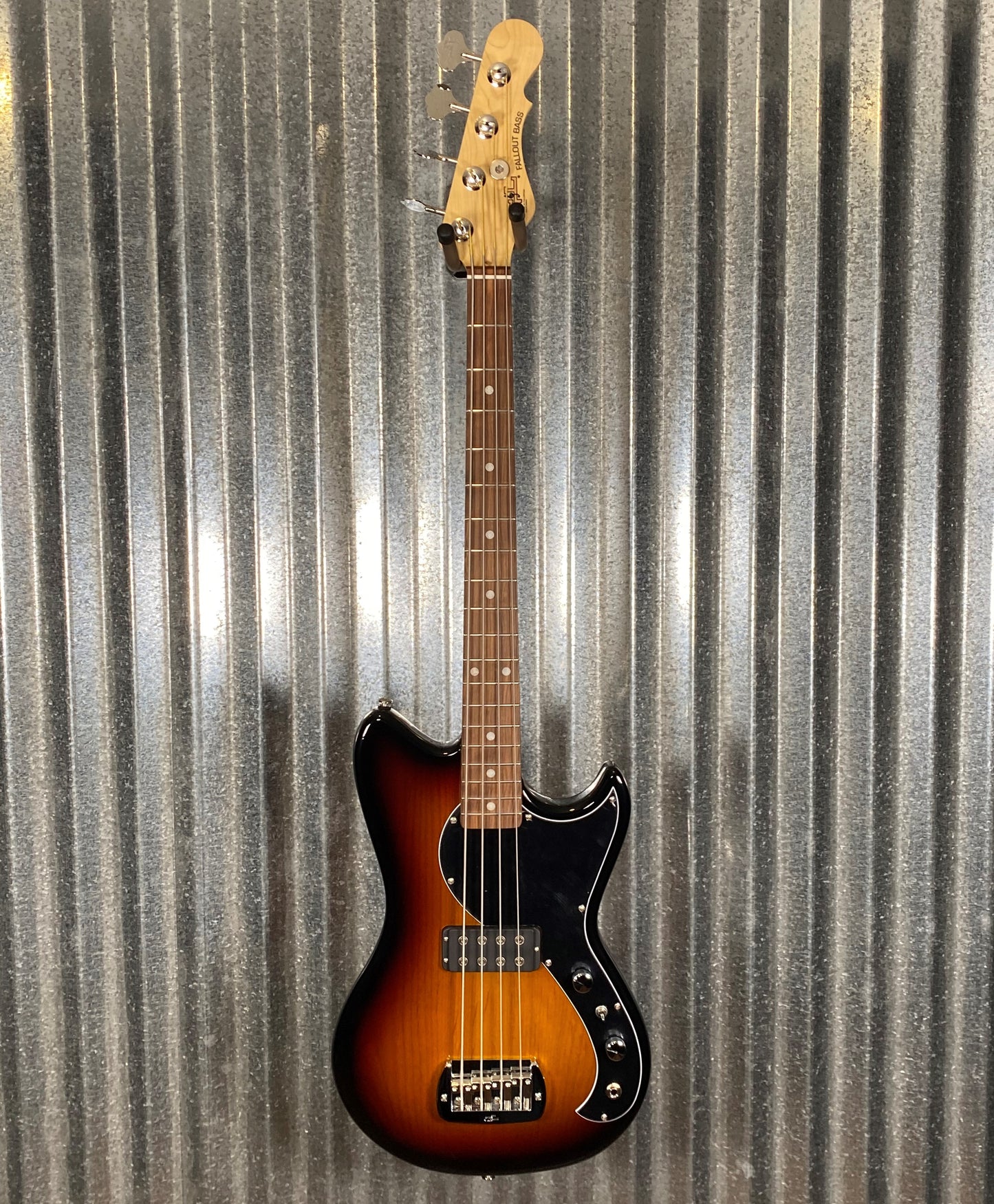 G&L USA Custom Fallout 4 String Short Scale Bass 3-Tone Sunburst & Bag #0134