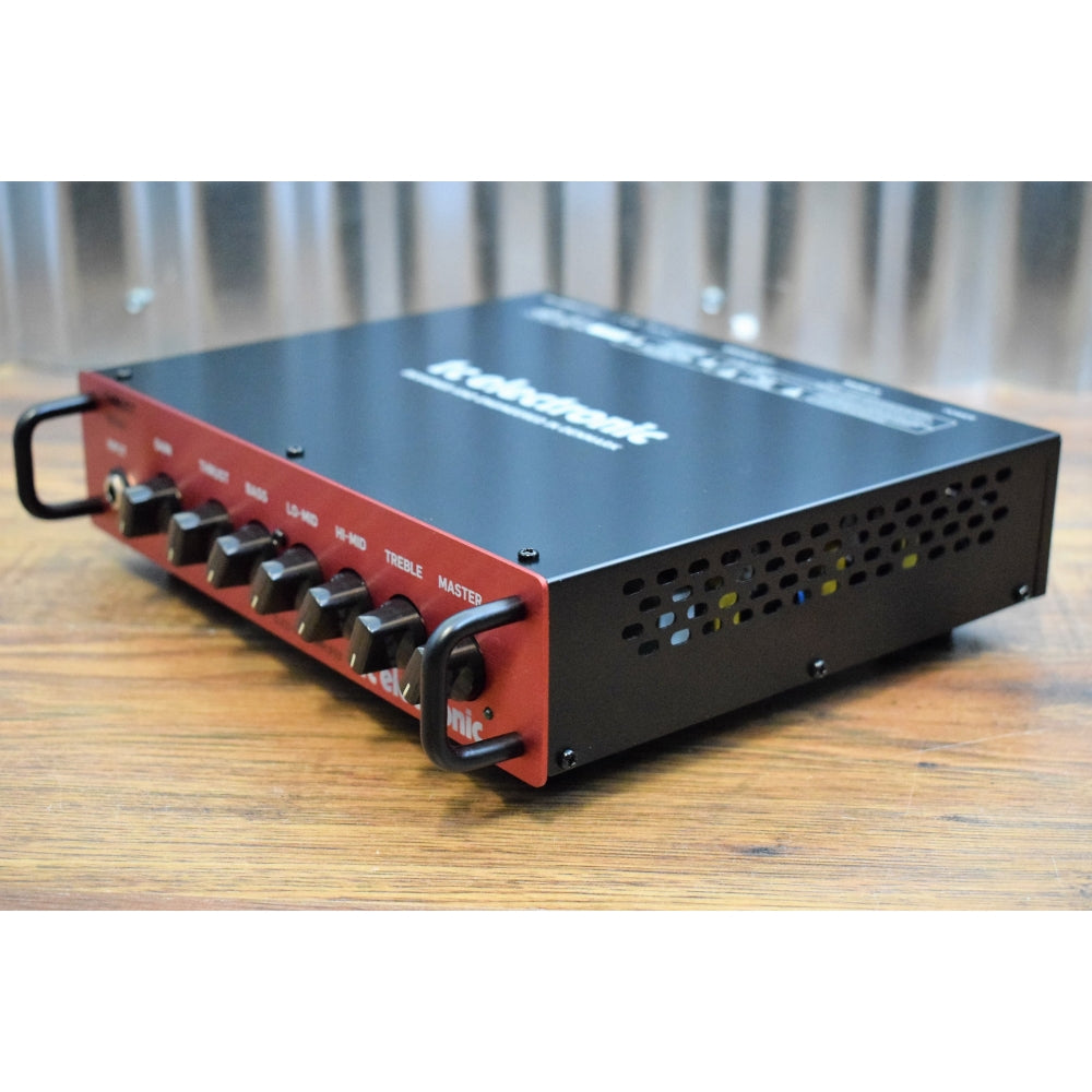 TC Electronic Thrust BQ250 250 Watt with Compressor Bass Head Amplifier
