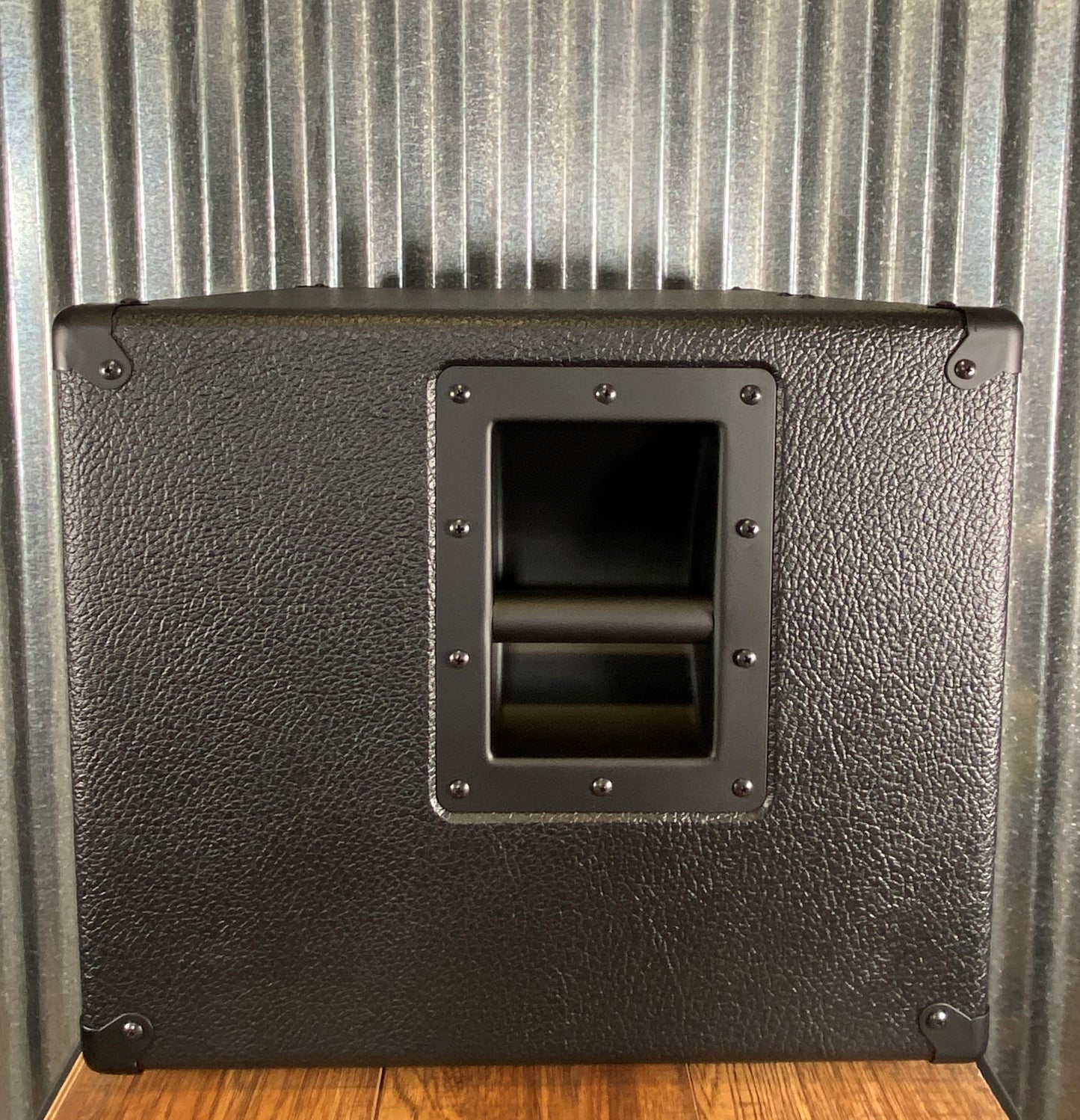 Genzler BA210-3 STRAIGHT NEO 2x10” & 4x3” Array 500 Watt 8 ohm Bass Amplifier Speaker Cabinet Demo