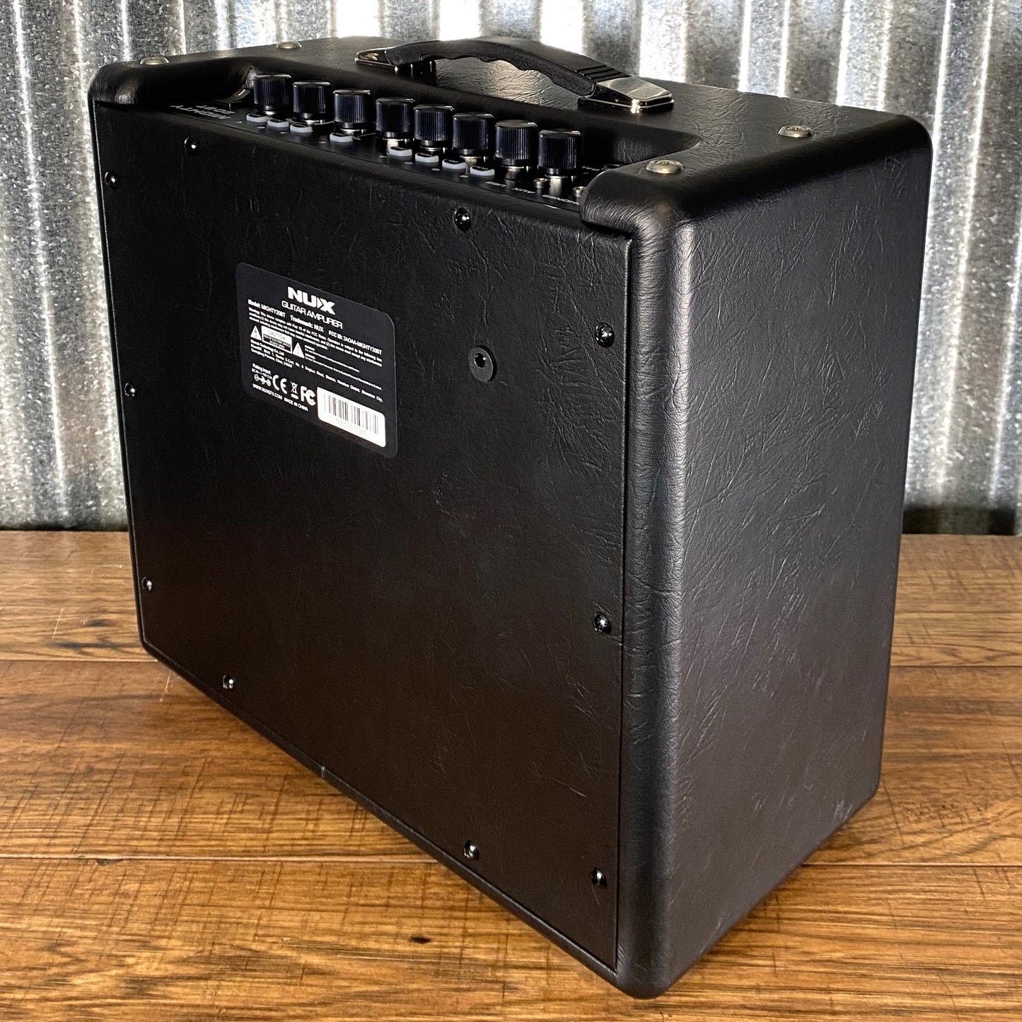 NUX Mighty 20BT 20 Watt 8" Digital Modeling Bluetooth Guitar Amplifier Combo